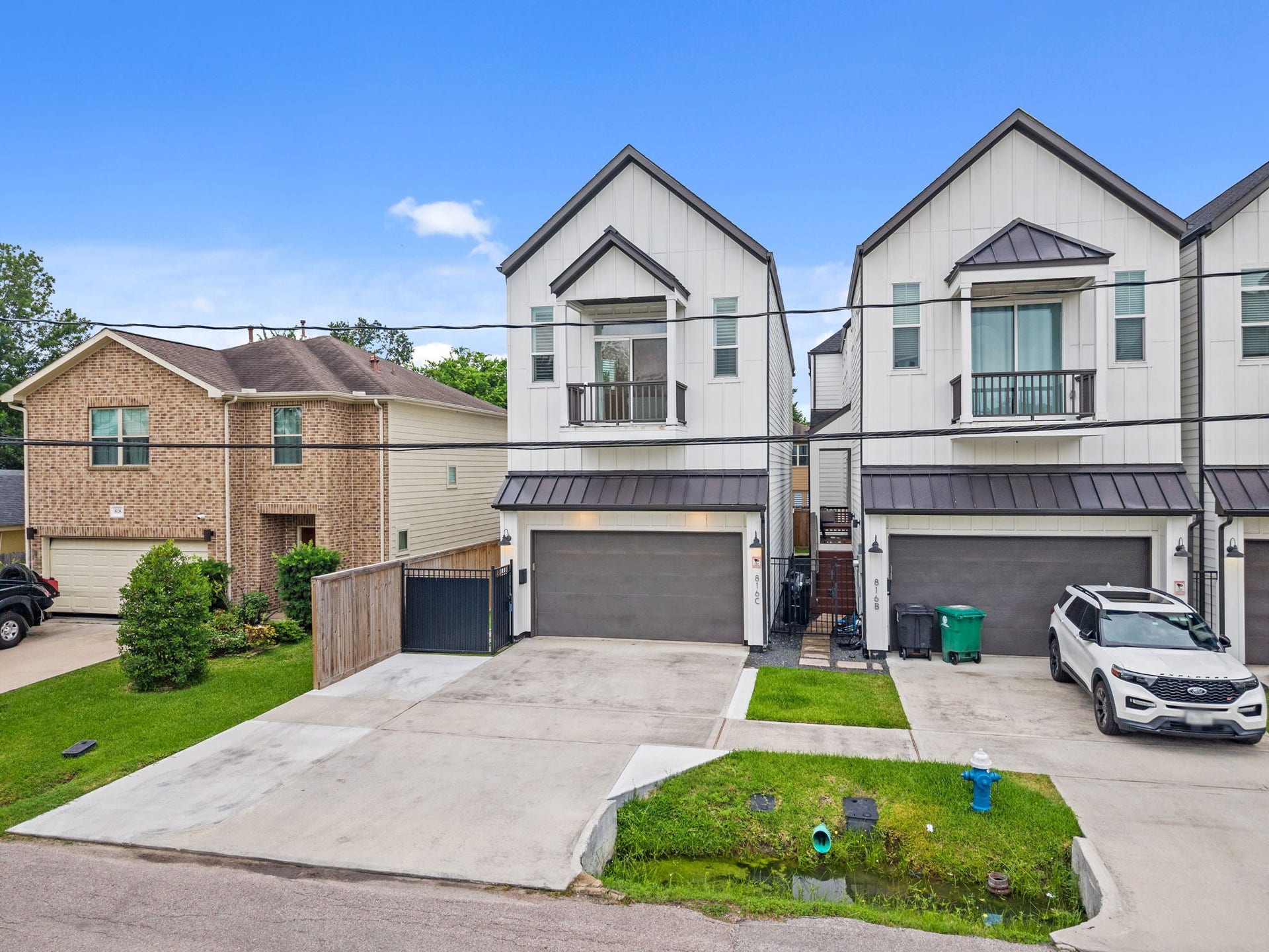 816 E 38th St, #C, Houston, TX 77022 816 E 38th St, #C, Houston, TX 77022
