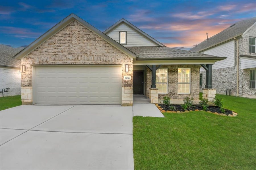 Property photo for 12022 Maple Oak Drive, Houston, TX