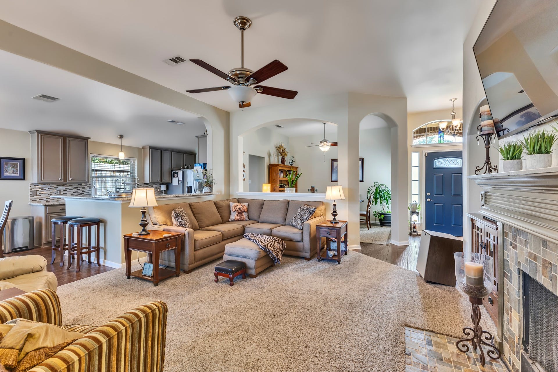 3502 Pecan Mill Drive, Sugar Land, TX 77498 Open concept living, dining and kitchen.