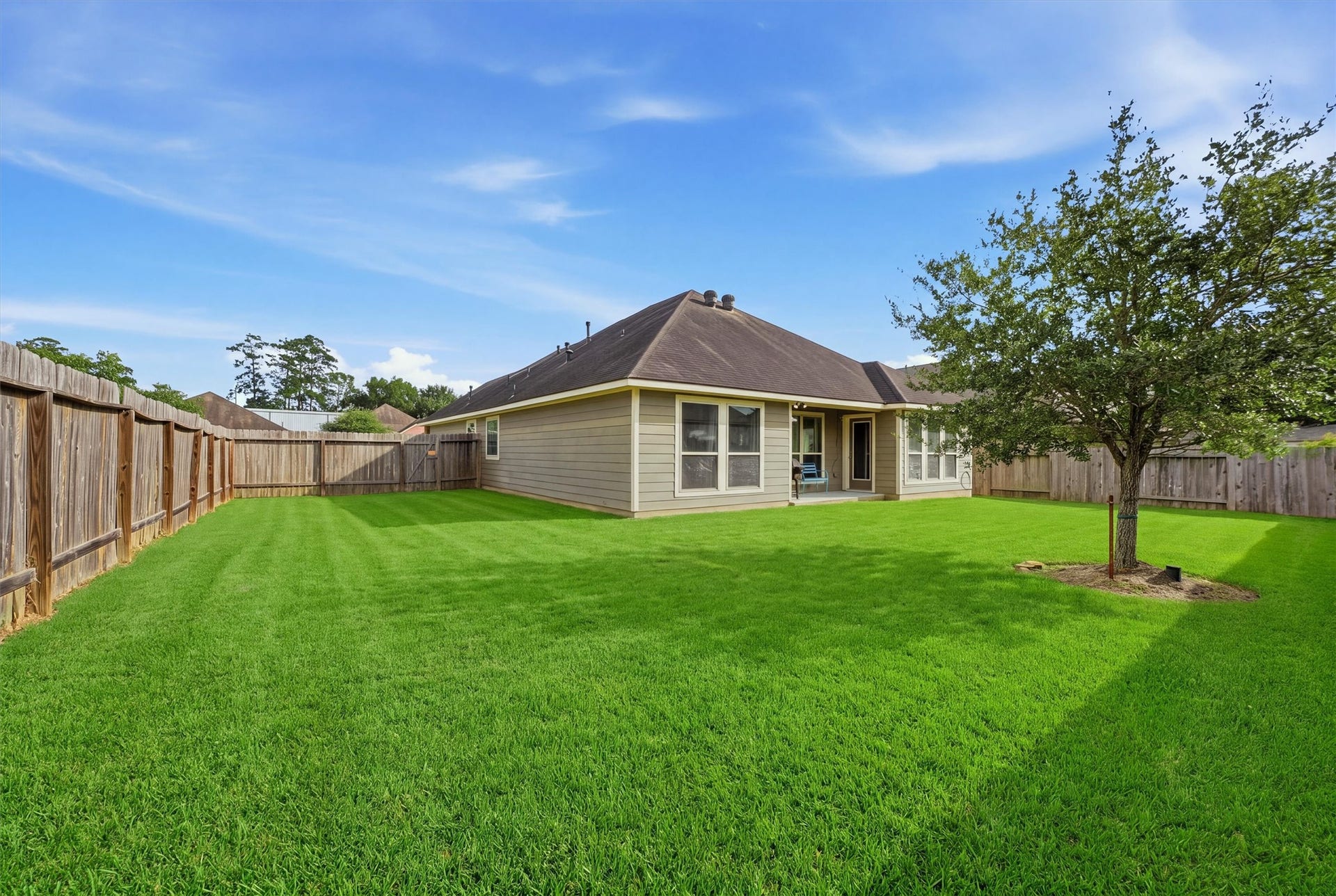 1948 Briar Grove Drive, Conroe, TX 77301