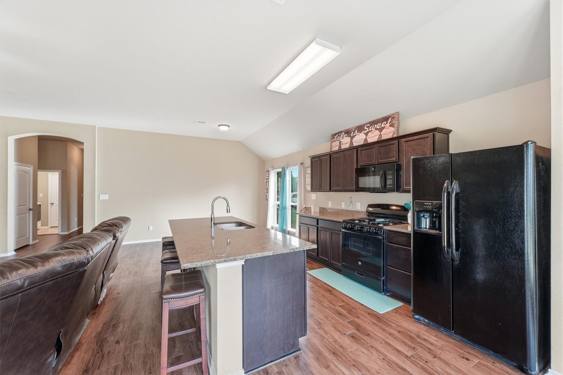 1948 Briar Grove Drive, Conroe, TX 77301