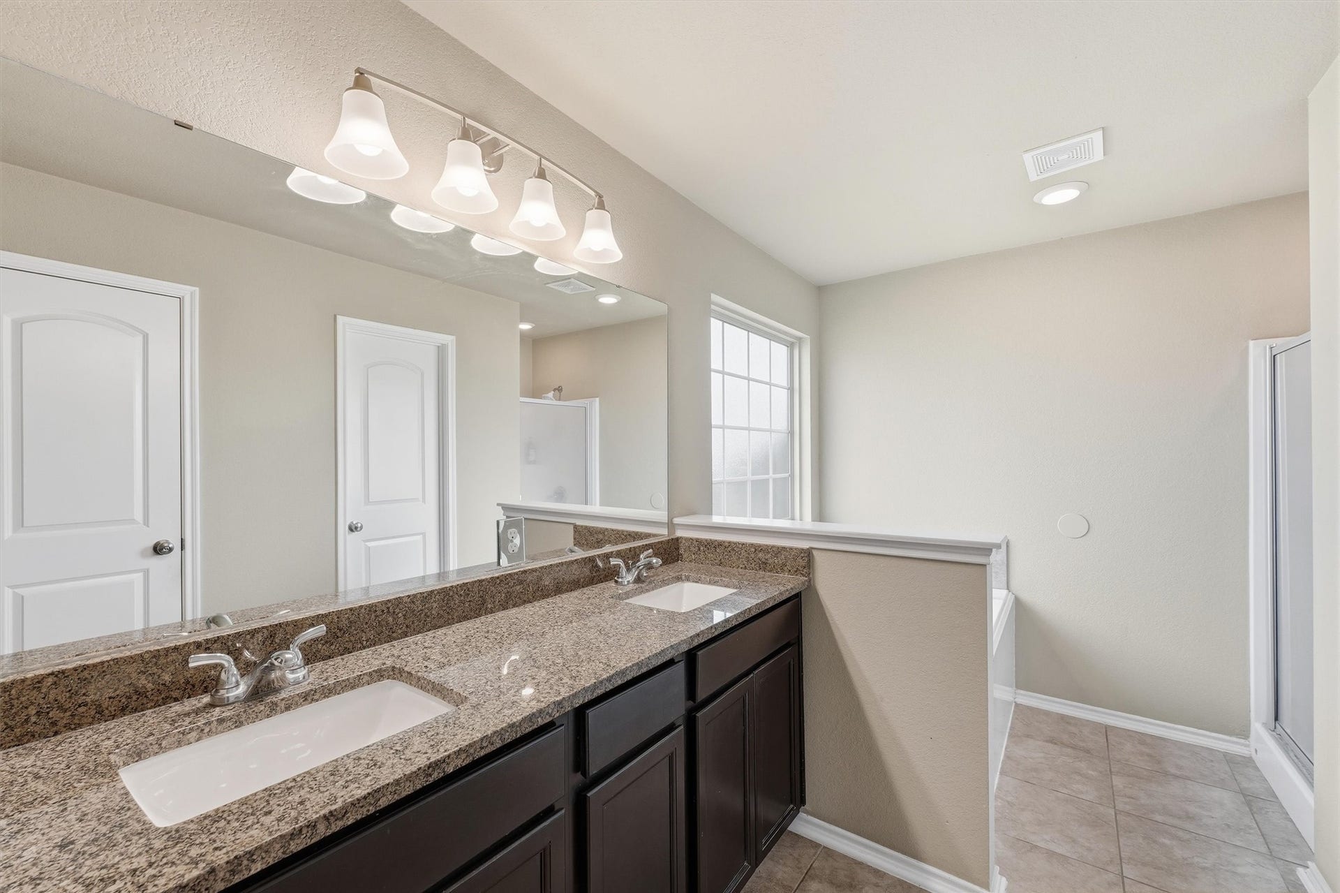1948 Briar Grove Drive, Conroe, TX 77301