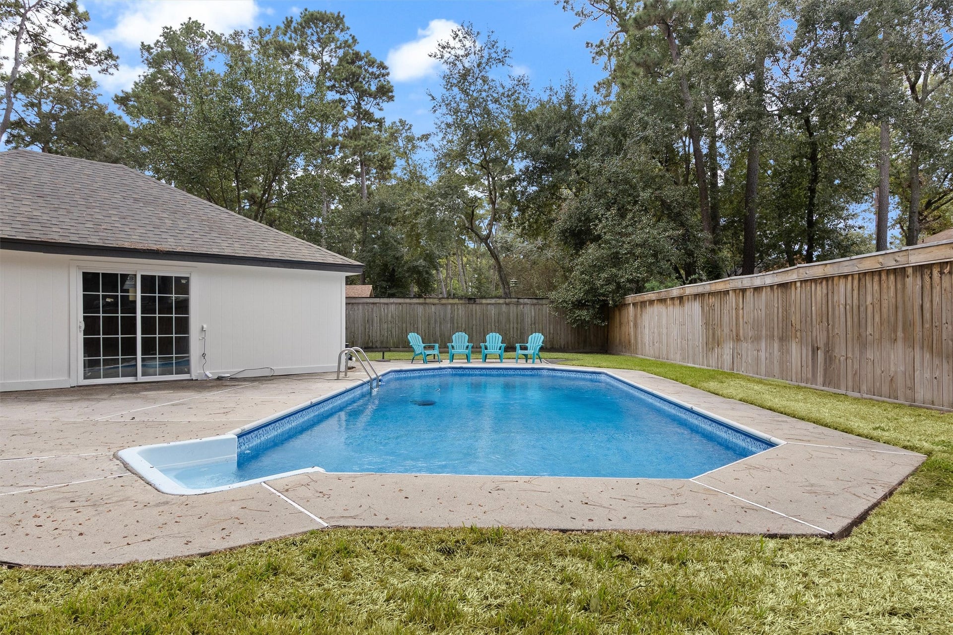 17407 Fairway Oaks Drive, Spring, TX 77379 Huge pool with recent liner