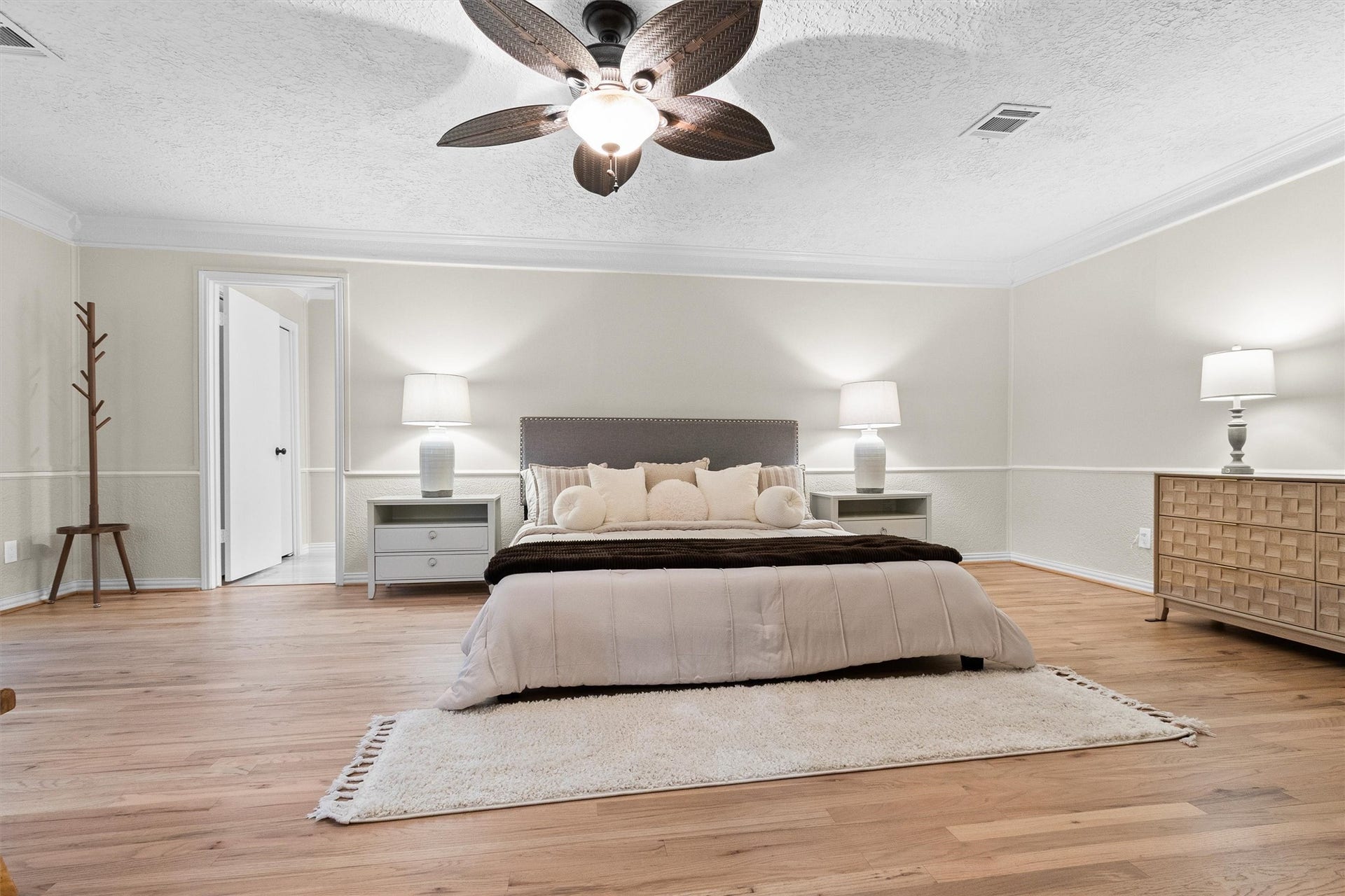 17407 Fairway Oaks Drive, Spring, TX 77379 Primary bedroom