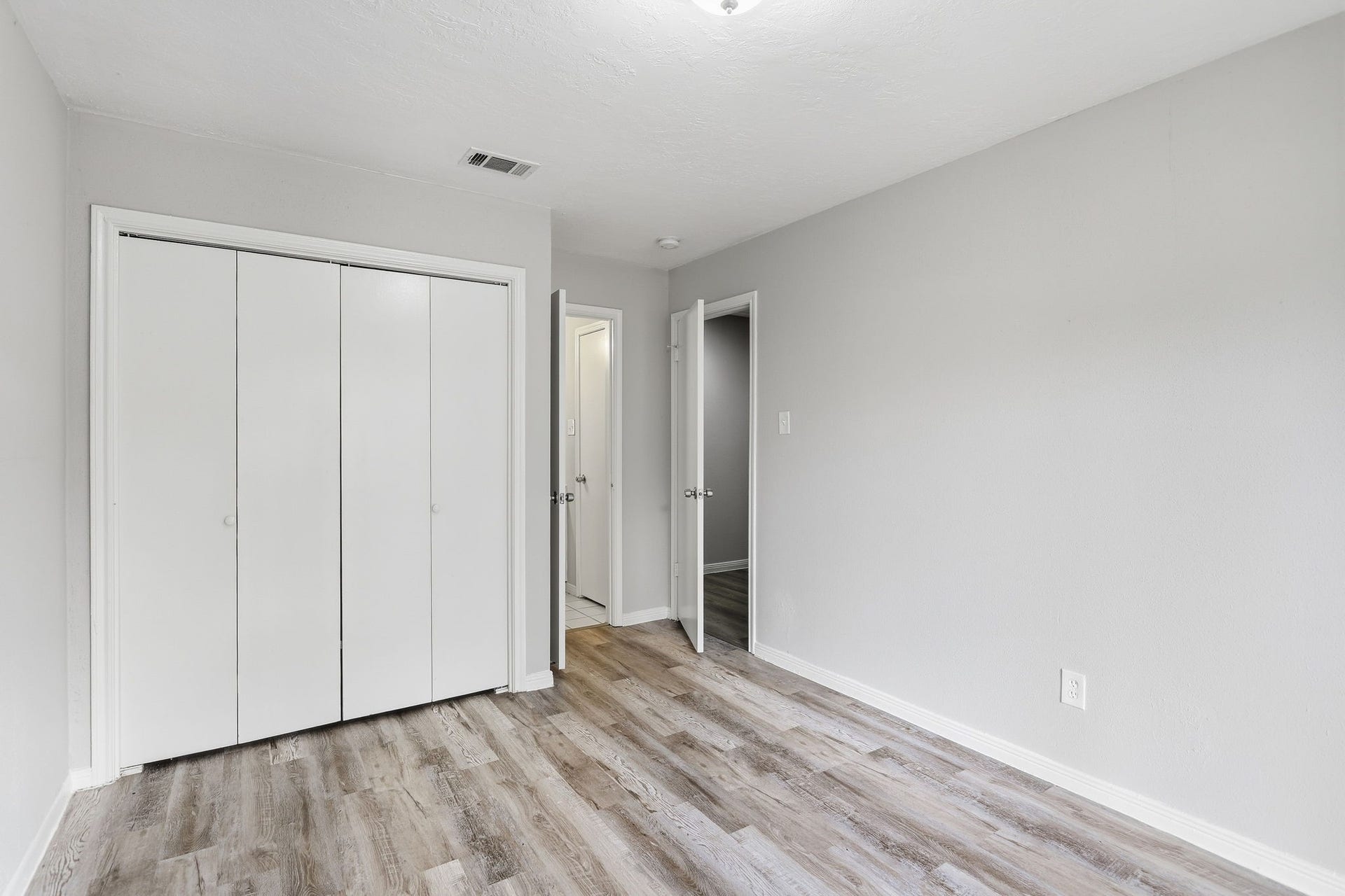 9915 Territory Lane, Houston, TX 77064 9915 Territory Lane, Houston, TX 77064