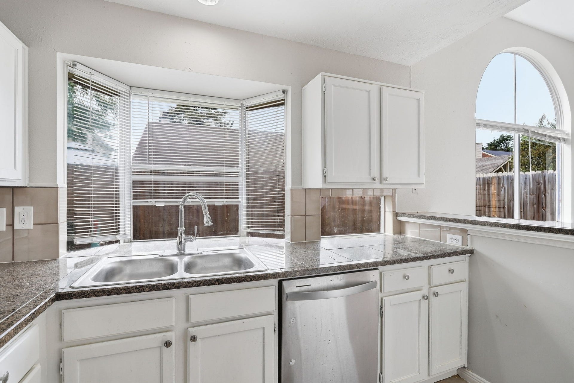 9915 Territory Lane, Houston, TX 77064 9915 Territory Lane, Houston, TX 77064