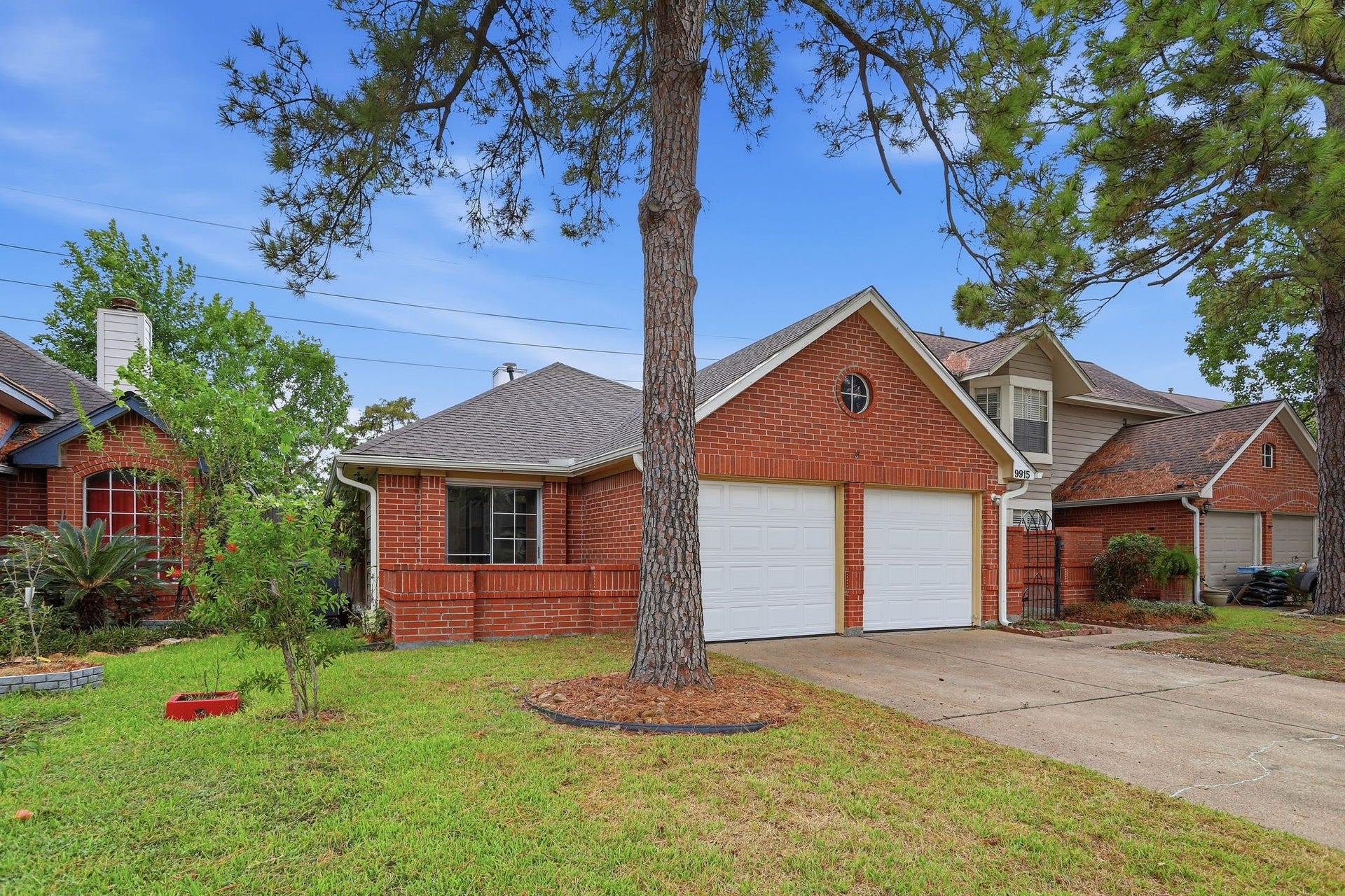 9915 Territory Lane, Houston, TX 77064 9915 Territory Lane, Houston, TX 77064