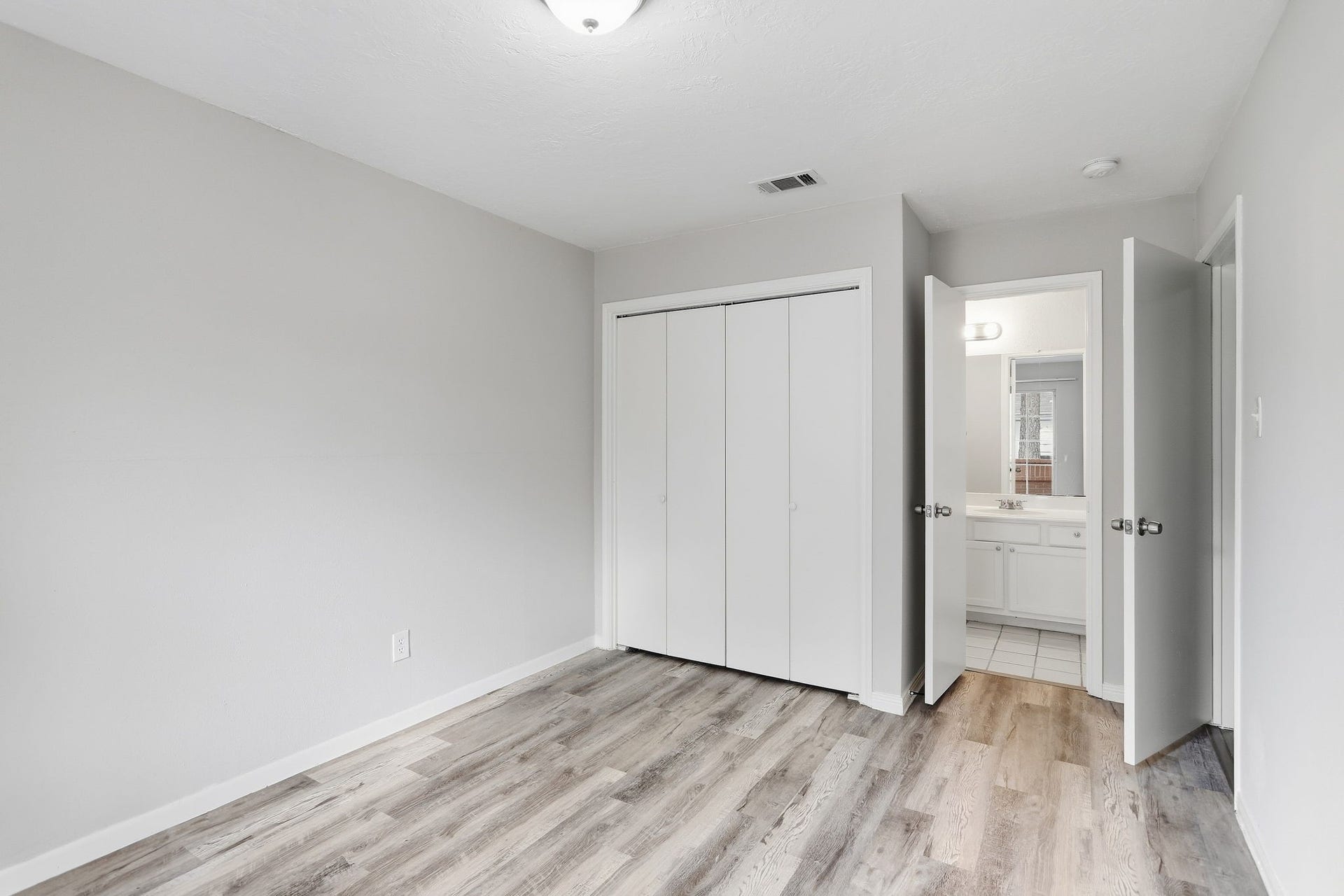 9915 Territory Lane, Houston, TX 77064 9915 Territory Lane, Houston, TX 77064