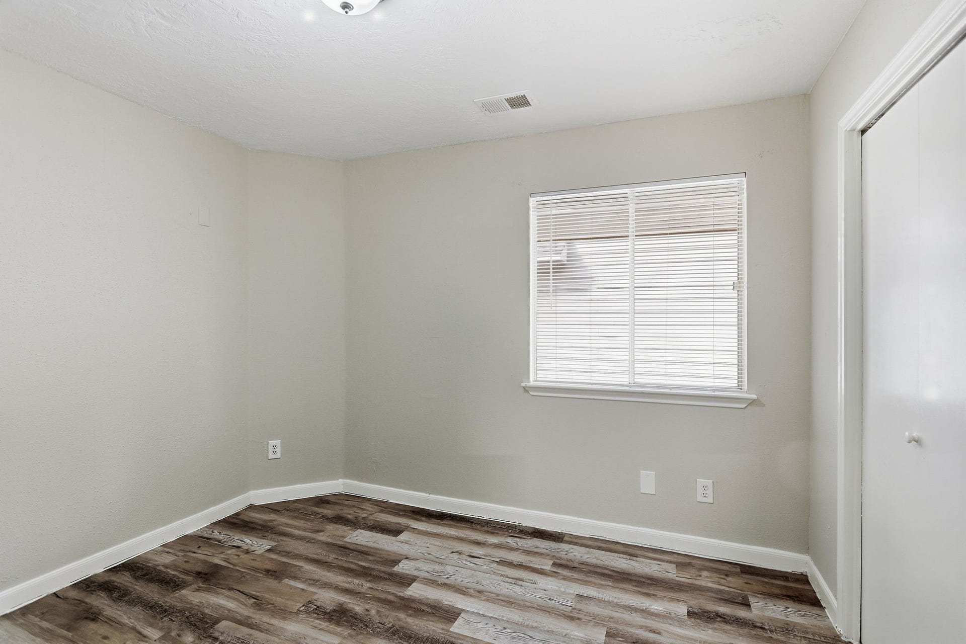 9915 Territory Lane, Houston, TX 77064 9915 Territory Lane, Houston, TX 77064