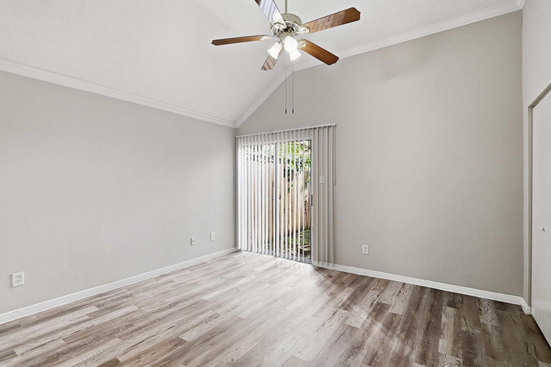 9915 Territory Lane, Houston, TX 77064 9915 Territory Lane, Houston, TX 77064