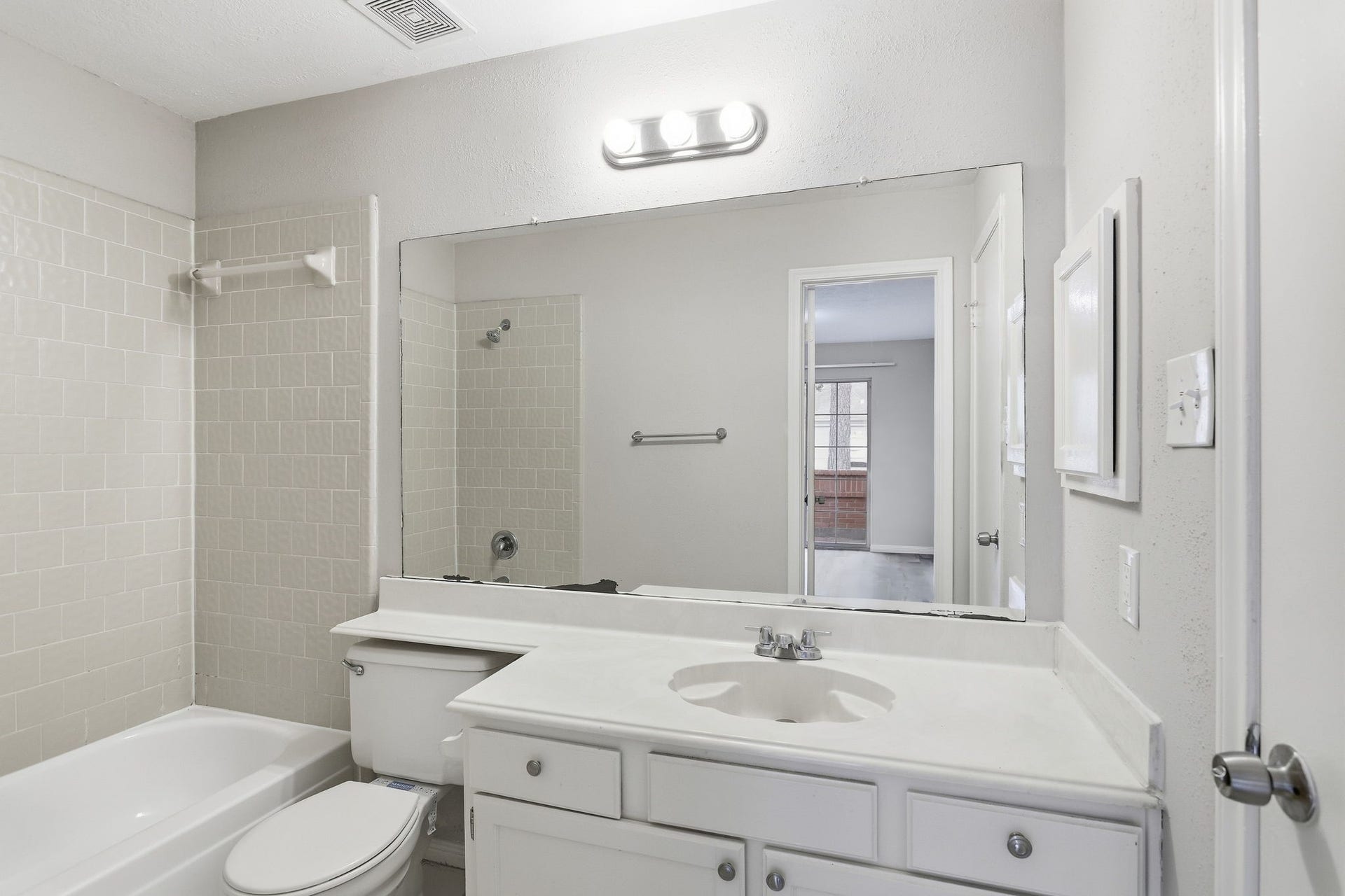 9915 Territory Lane, Houston, TX 77064 9915 Territory Lane, Houston, TX 77064