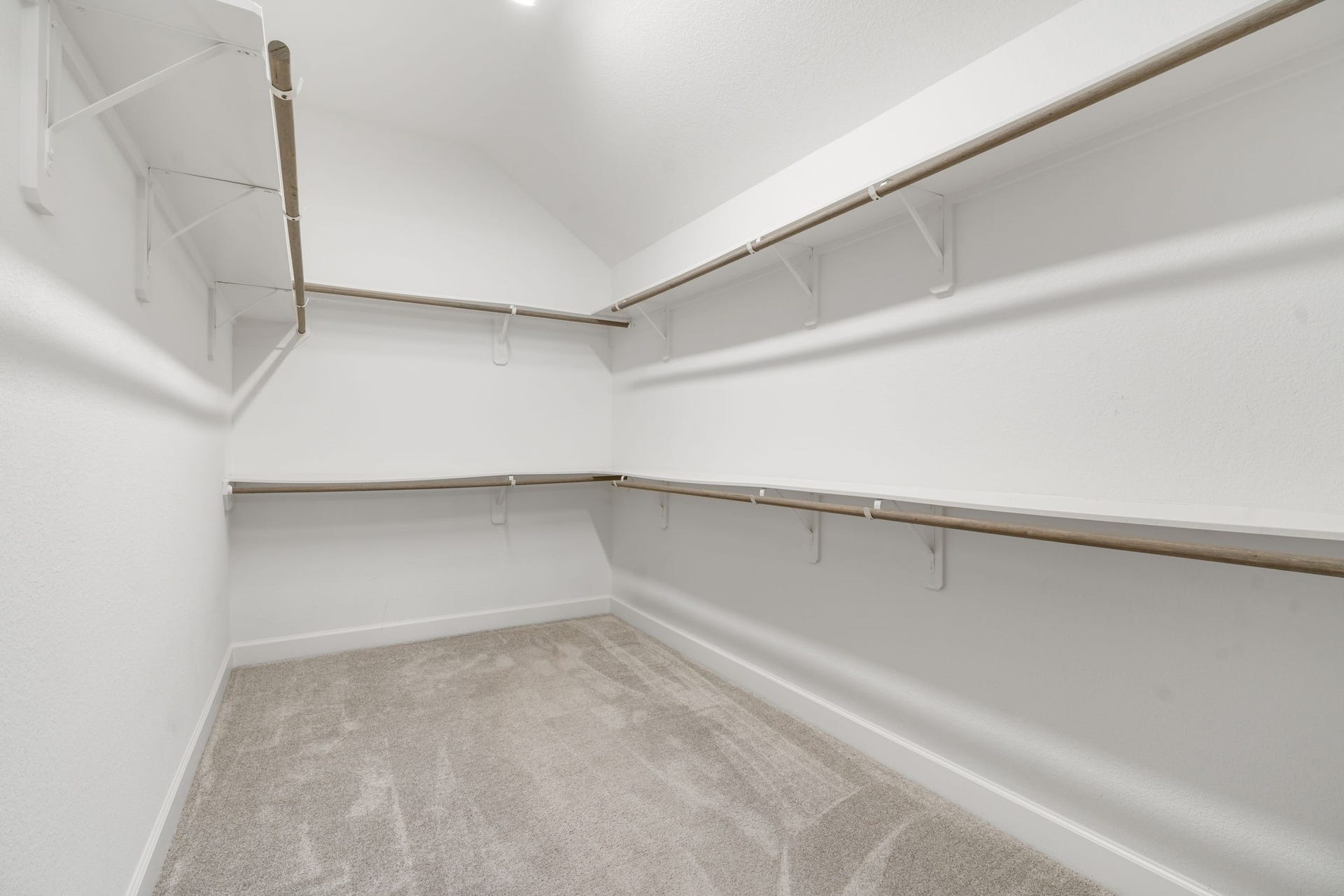 2323 Lambert Drive, Katy, TX 77493 Primary Walk-In Closet