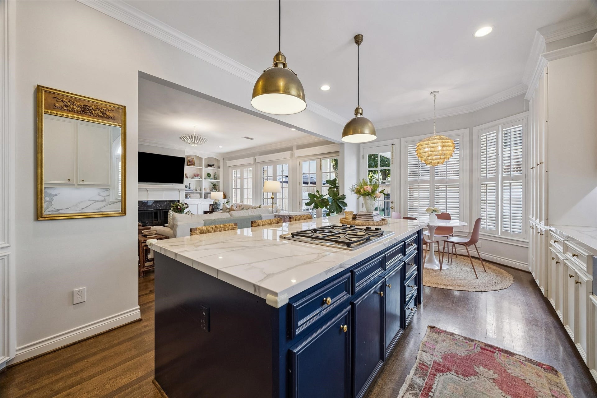 3911 Case Street, Houston, TX 77005 3911 Case Street, Houston, TX 77005