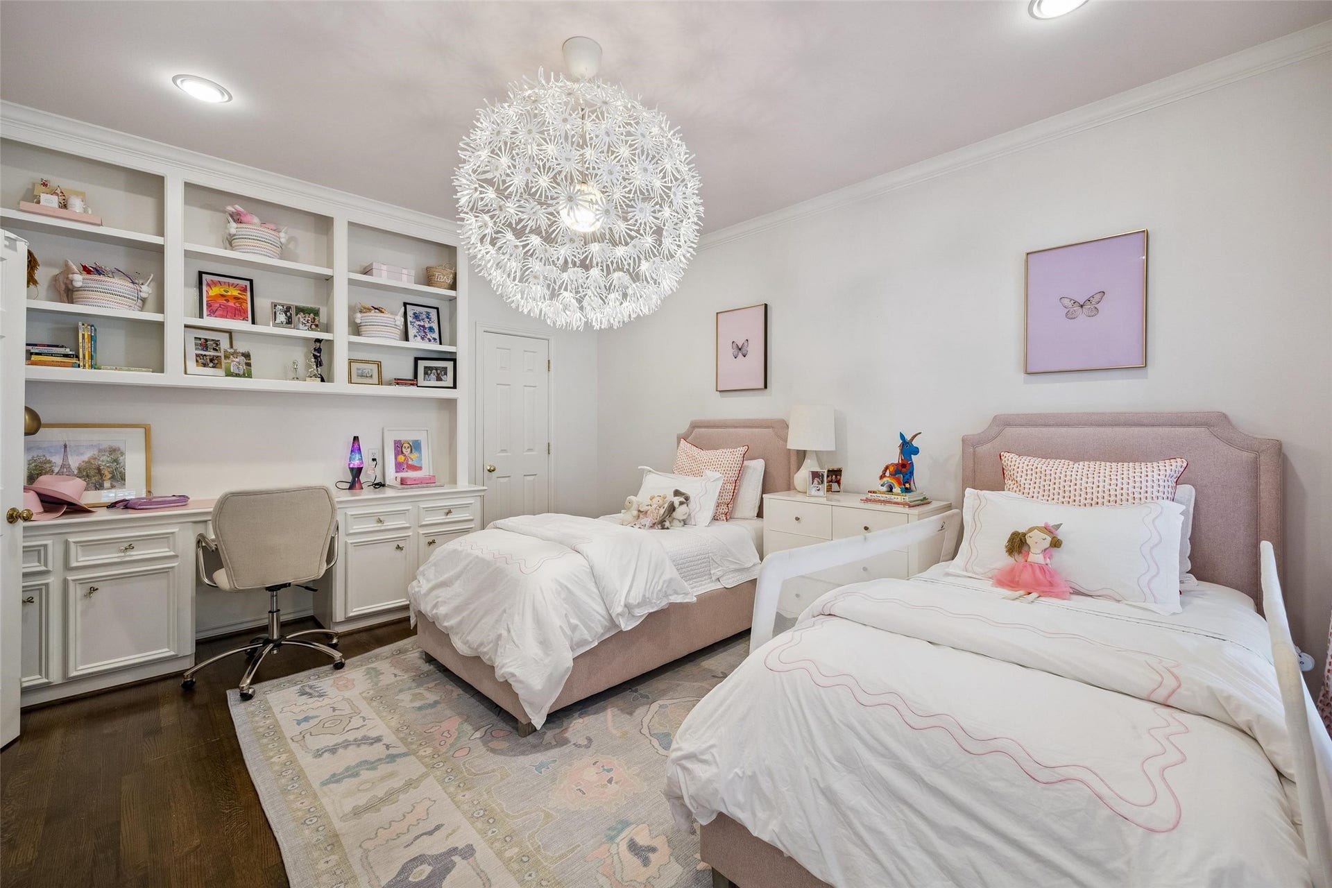 3911 Case Street, Houston, TX 77005 3911 Case Street, Houston, TX 77005