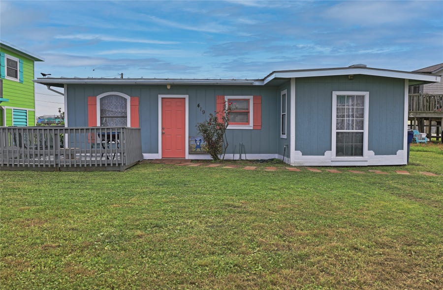 Property photo for 419 Murex Street, Surfside Beach, TX