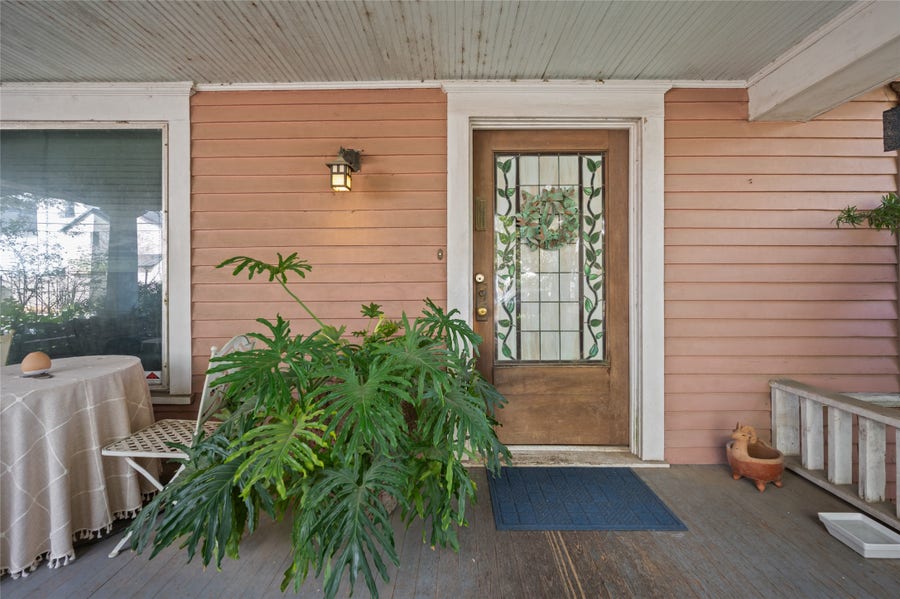 Property photo for 603 Welch Street, Houston, TX