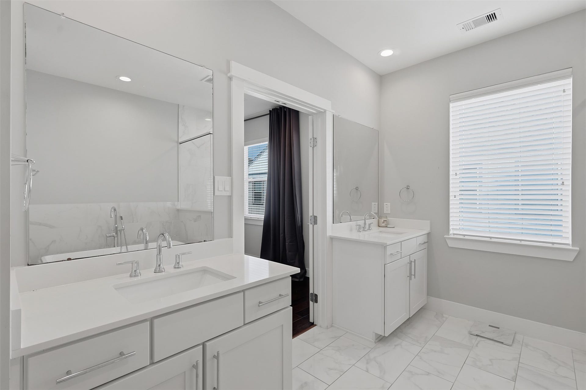 728 W Donovan Street, Houston, TX 77091 728 W Donovan Street, Houston, TX 77091
