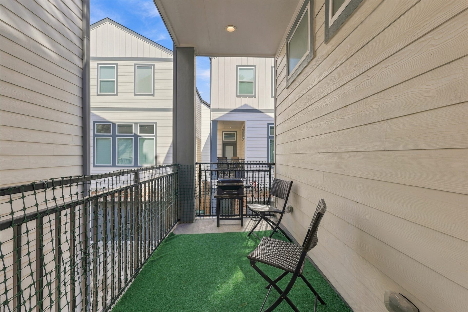 728 W Donovan Street, Houston, TX 77091 728 W Donovan Street, Houston, TX 77091