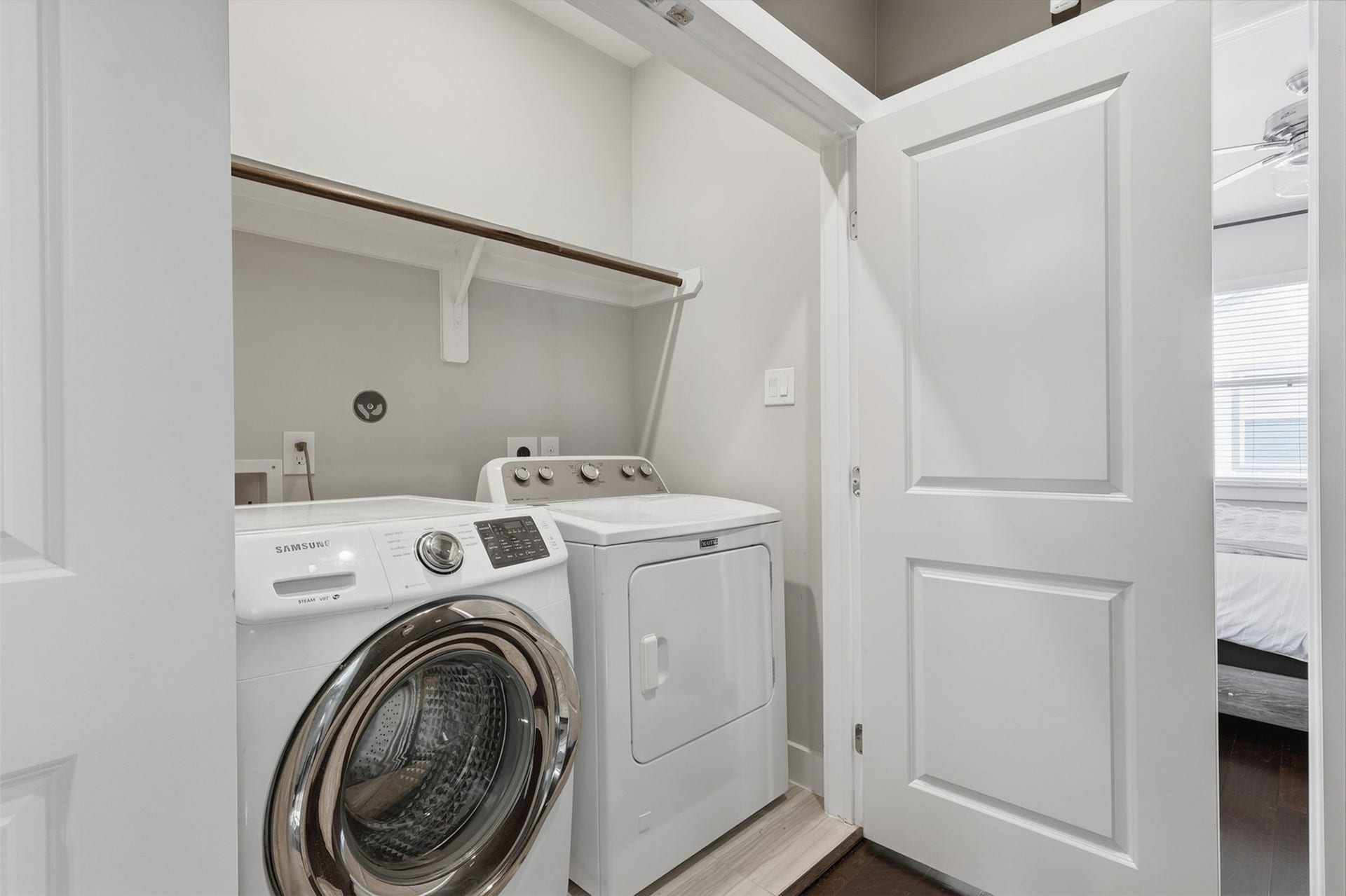728 W Donovan Street, Houston, TX 77091 728 W Donovan Street, Houston, TX 77091