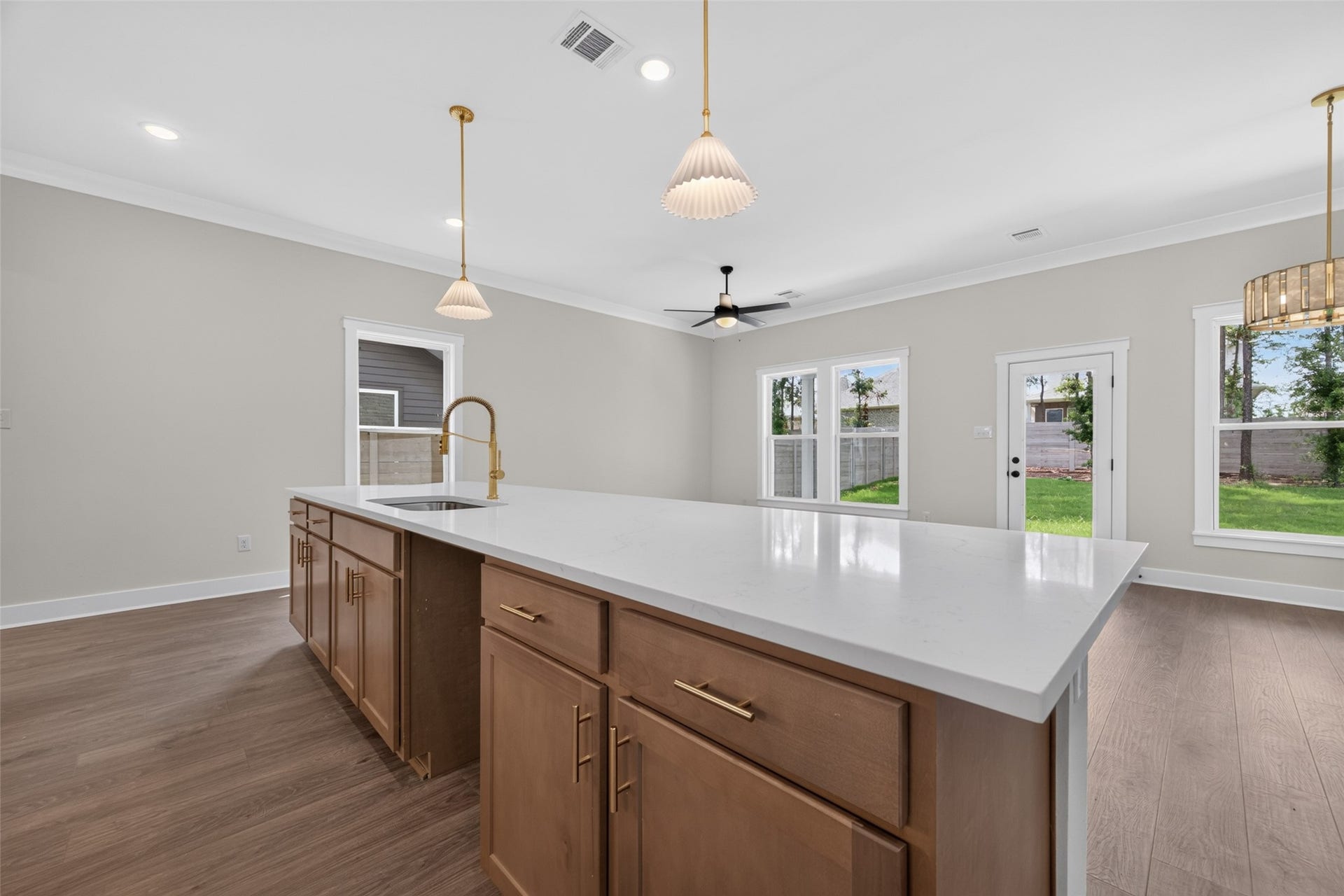 11314 Iron Horse Street, Montgomery, TX 77316 11314 Iron Horse Street, Montgomery, TX 77316