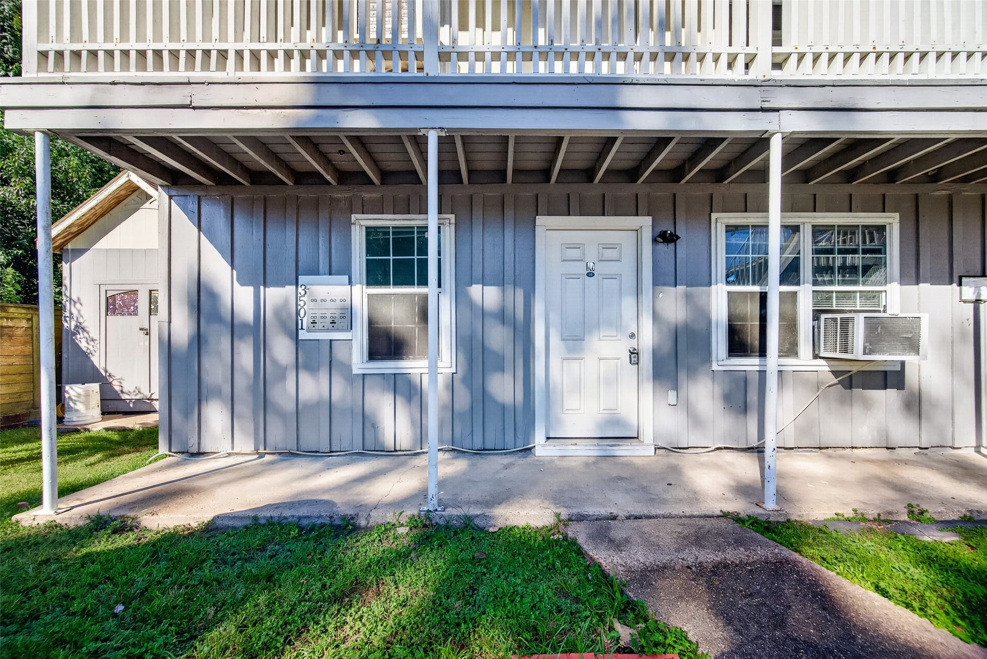 3501 Brewster, #1, Houston, TX 77026