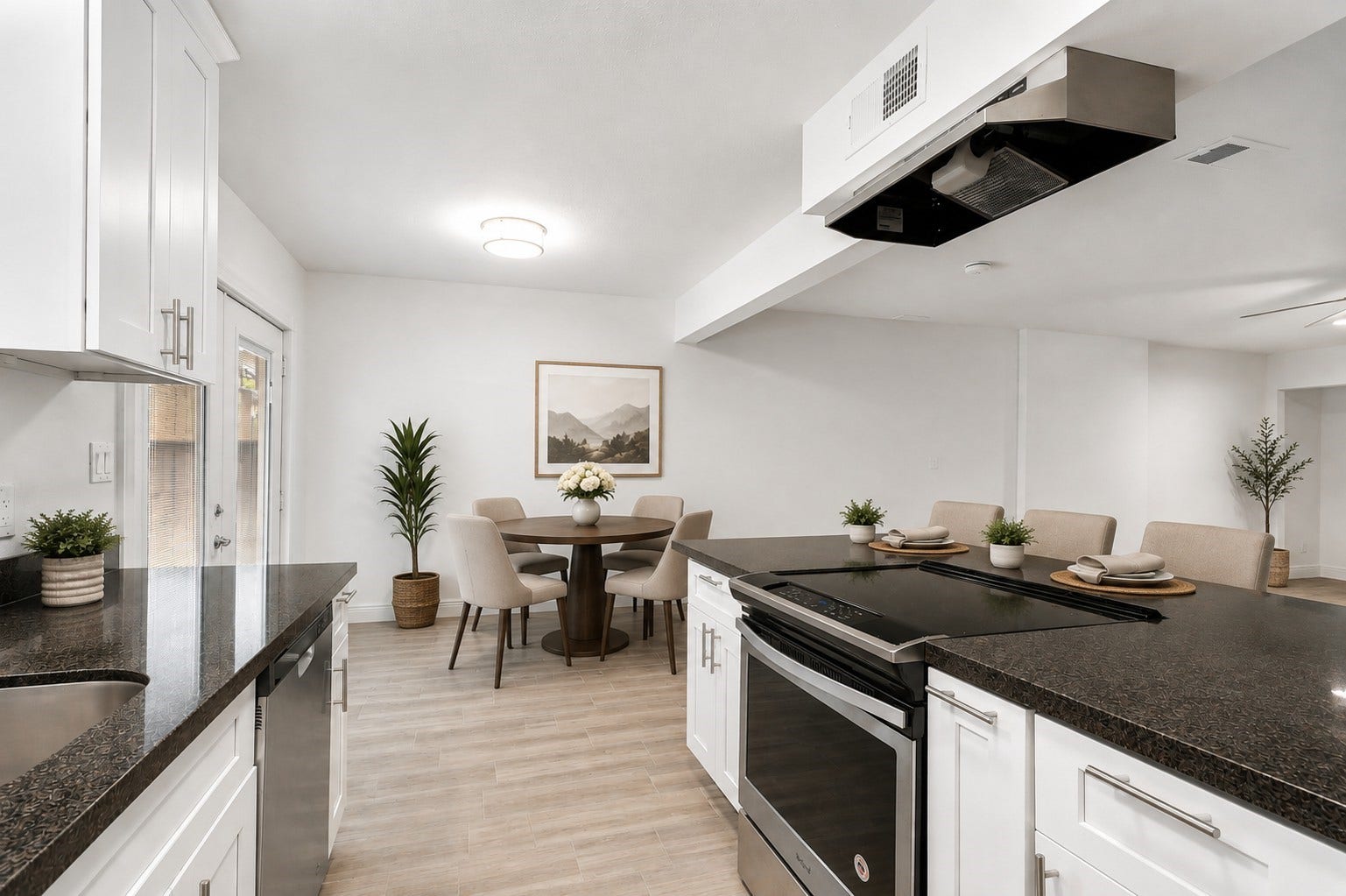 1011 Hamblen Road, #205, Kingwood, TX 77339 Virtual staging image