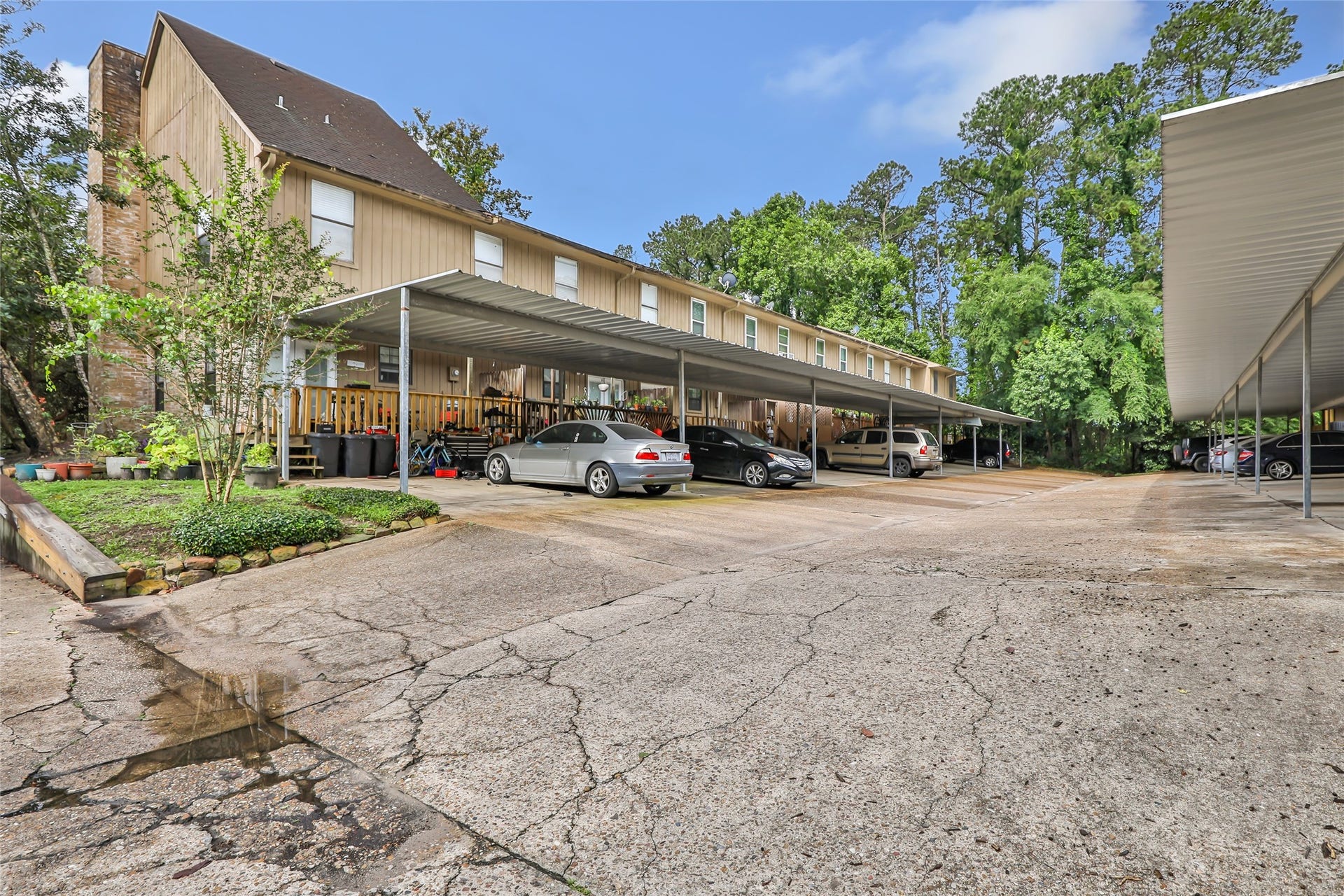 1011 Hamblen Road, #205, Kingwood, TX 77339 1011 Hamblen Road, #205, Kingwood, TX 77339