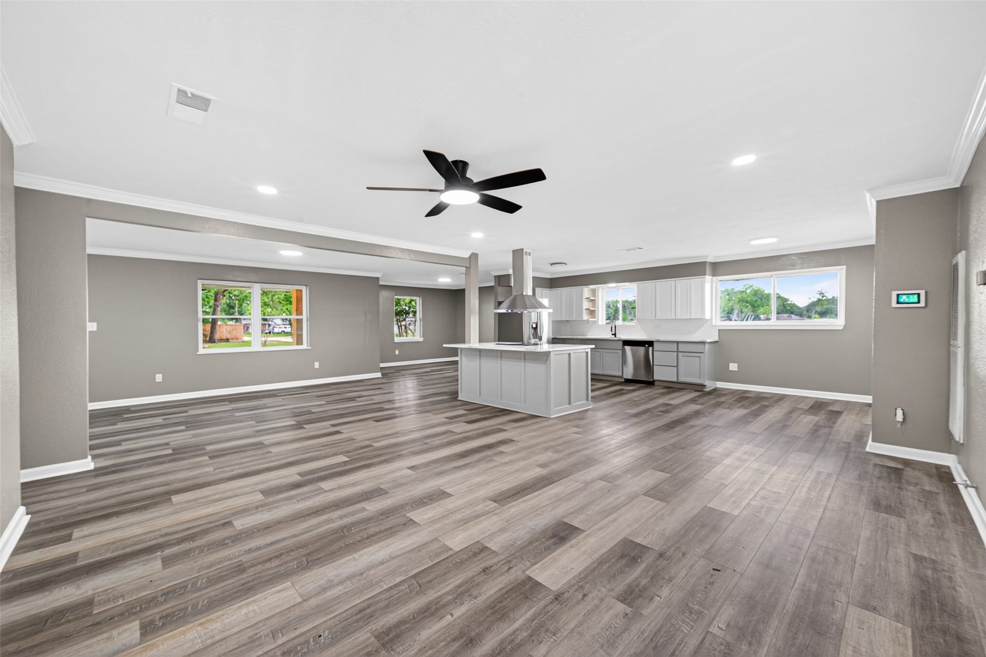11903 Atwell Drive, Houston, TX 77035 11903 Atwell Drive, Houston, TX 77035