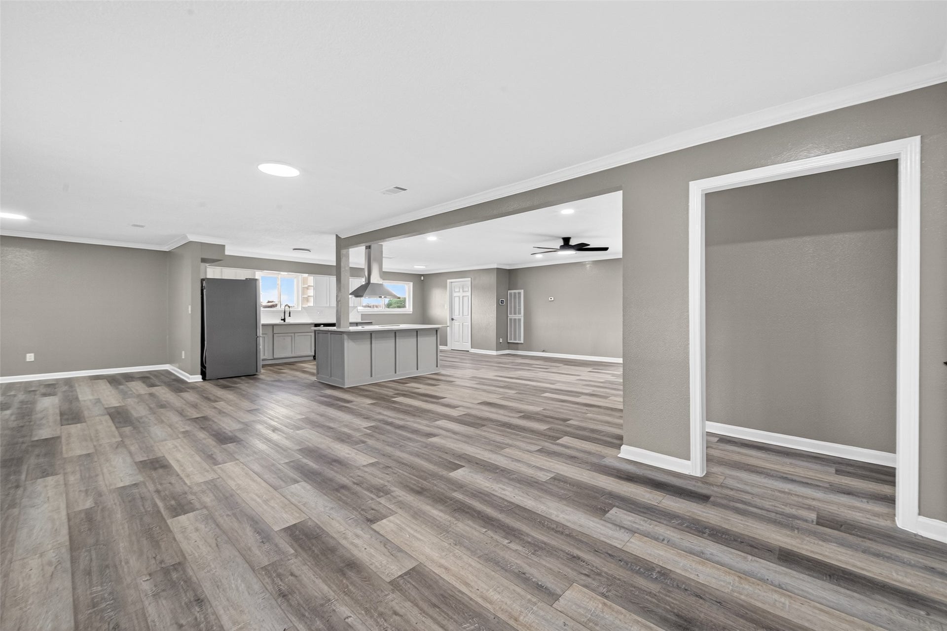11903 Atwell Drive, Houston, TX 77035 11903 Atwell Drive, Houston, TX 77035