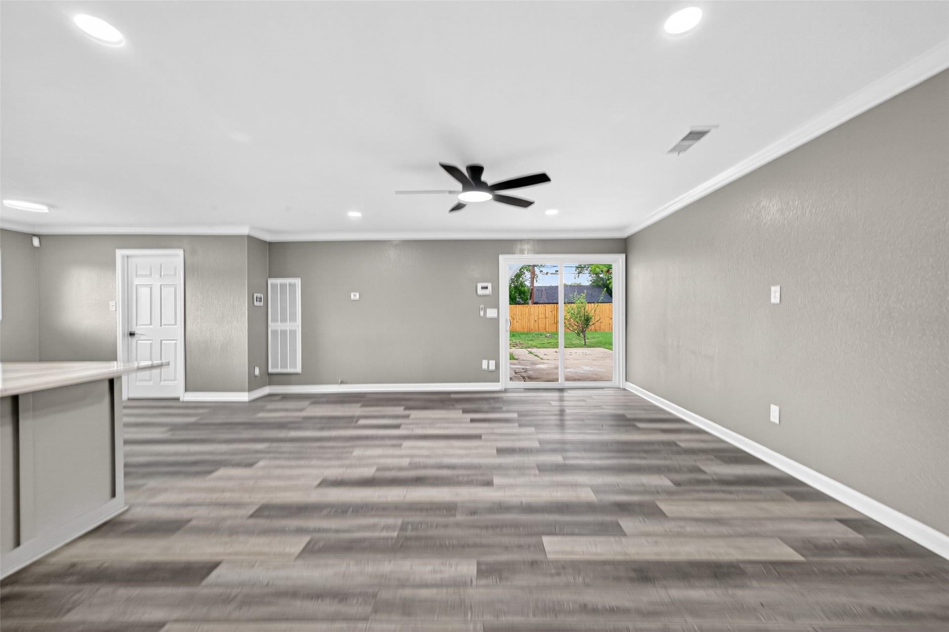 11903 Atwell Drive, Houston, TX 77035 11903 Atwell Drive, Houston, TX 77035