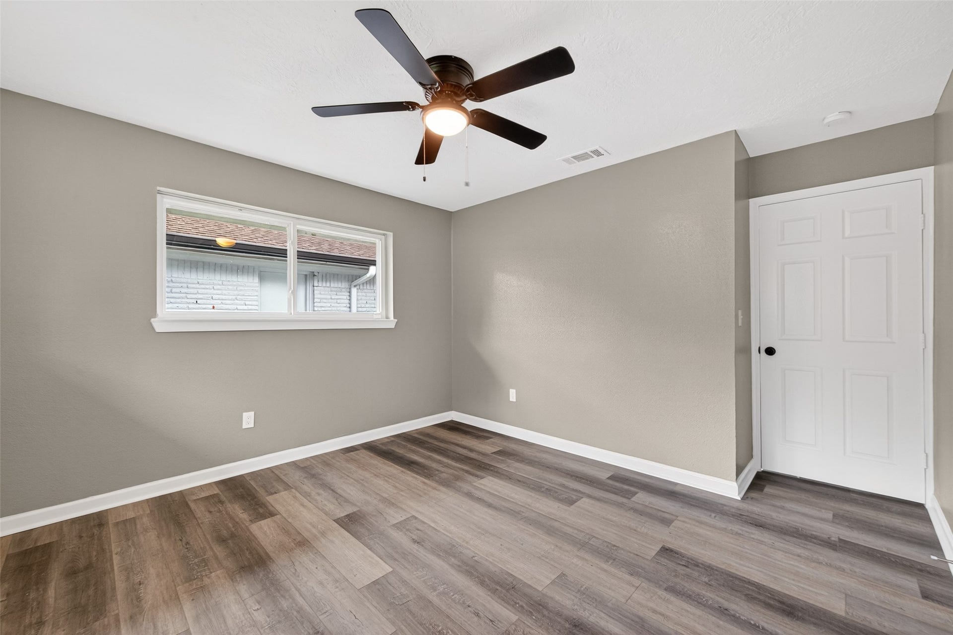 11903 Atwell Drive, Houston, TX 77035 11903 Atwell Drive, Houston, TX 77035