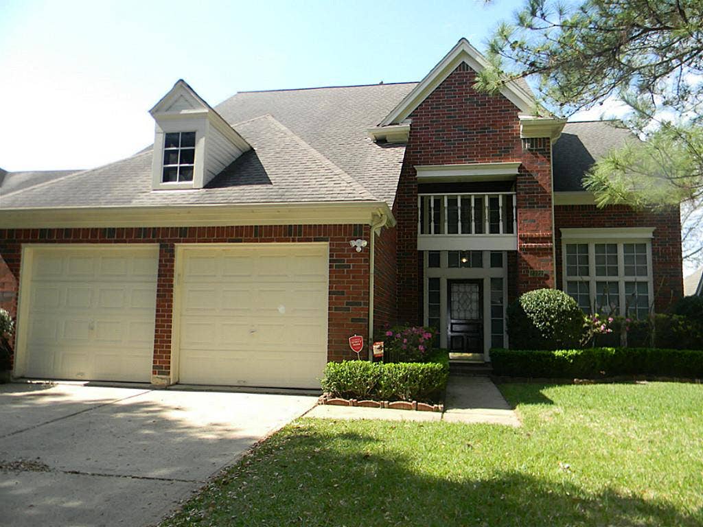 2322 Edgewood Drive, Missouri City, TX 77459 2322 Edgewood Drive, Missouri City, TX 77459