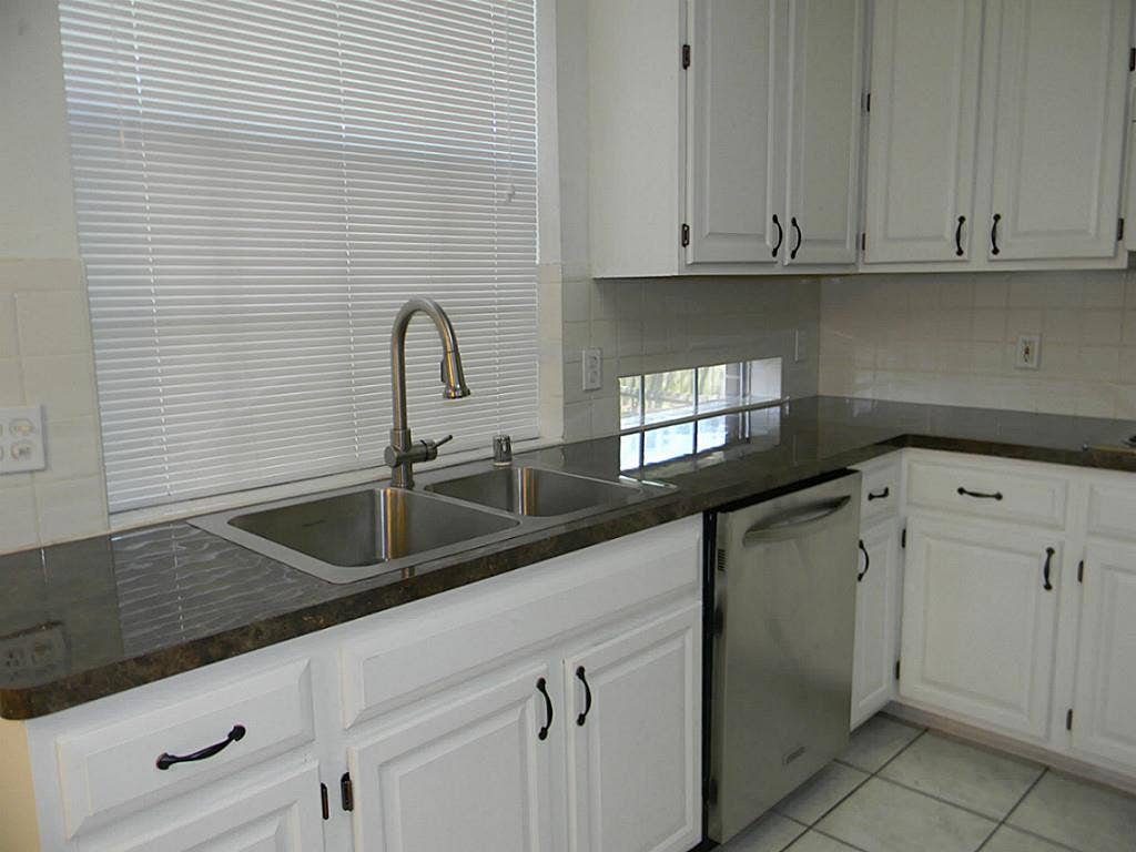 2322 Edgewood Drive, Missouri City, TX 77459 2322 Edgewood Drive, Missouri City, TX 77459