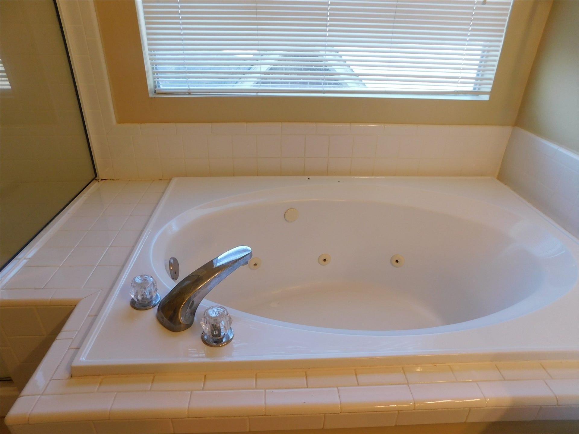 2322 Edgewood Drive, Missouri City, TX 77459 2322 Edgewood Drive, Missouri City, TX 77459