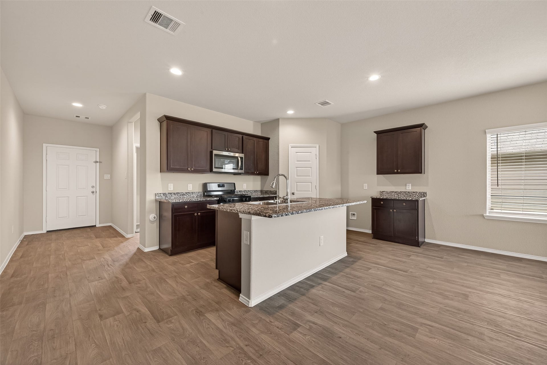 1614 Chase Anchor Court, Richmond, TX 77469 1614 Chase Anchor Court, Richmond, TX 77469