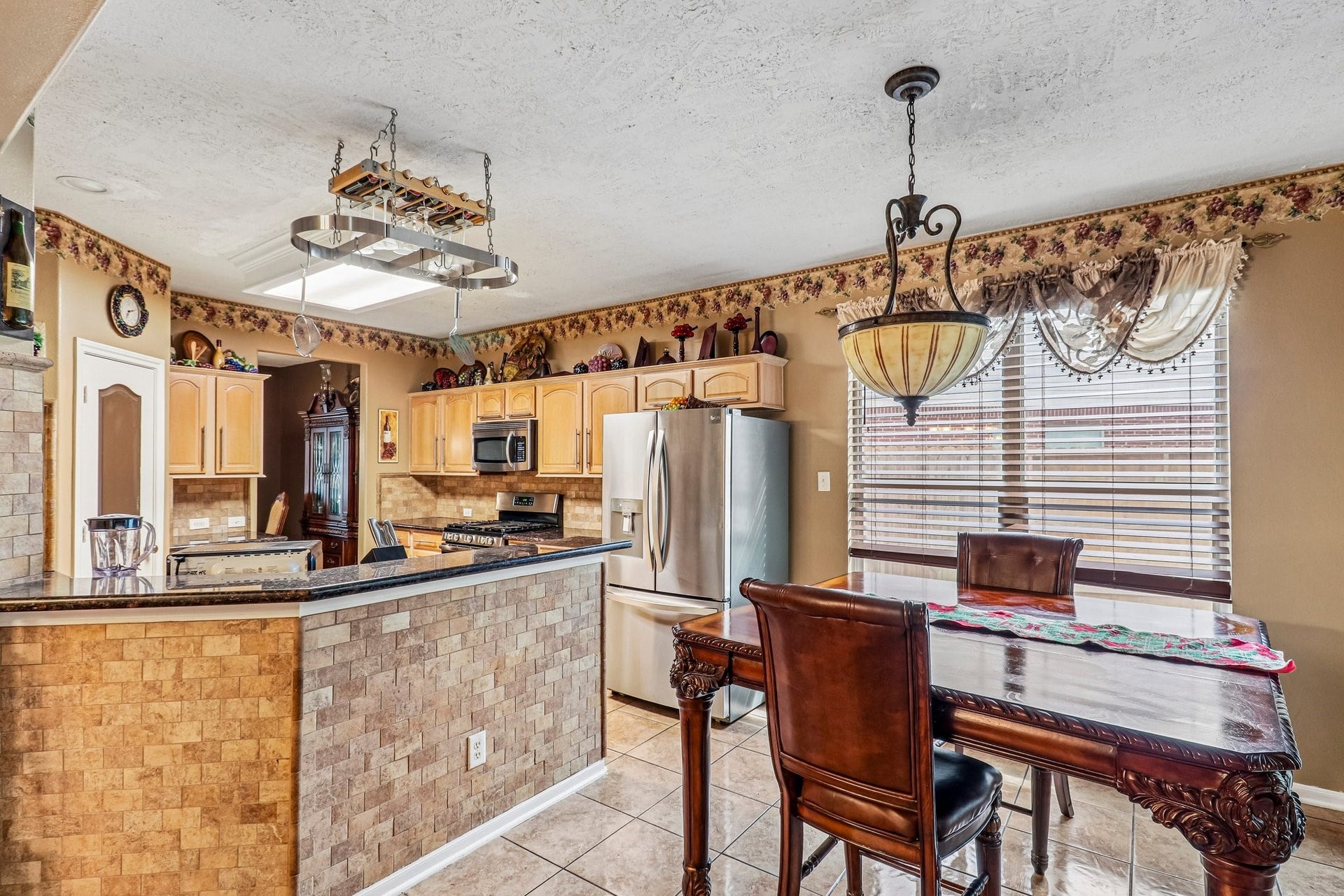 12903 Ravens Chase Lane, Cypress, TX 77429