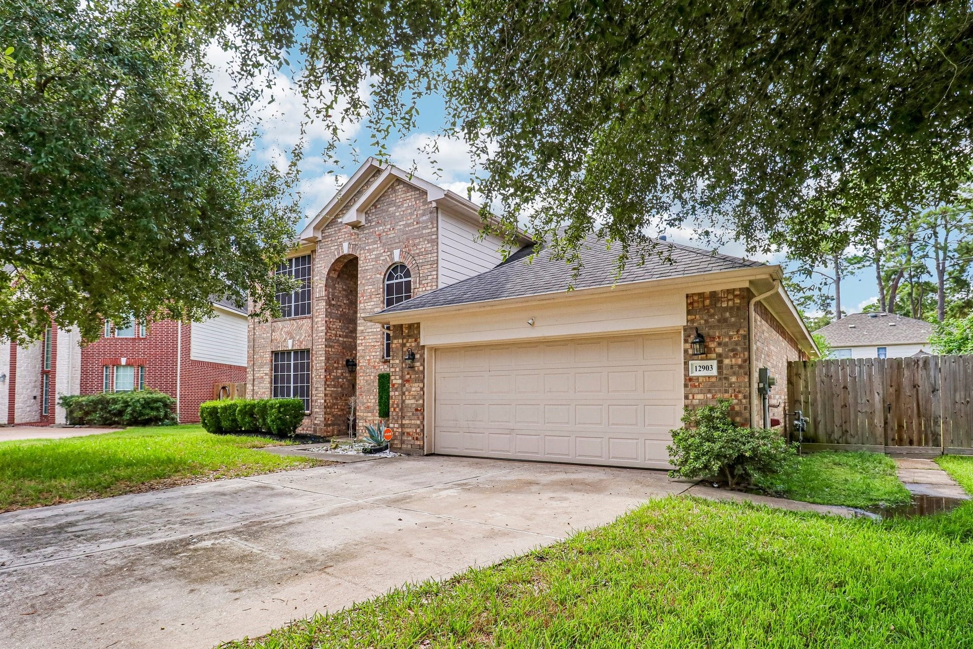 12903 Ravens Chase Lane, Cypress, TX 77429