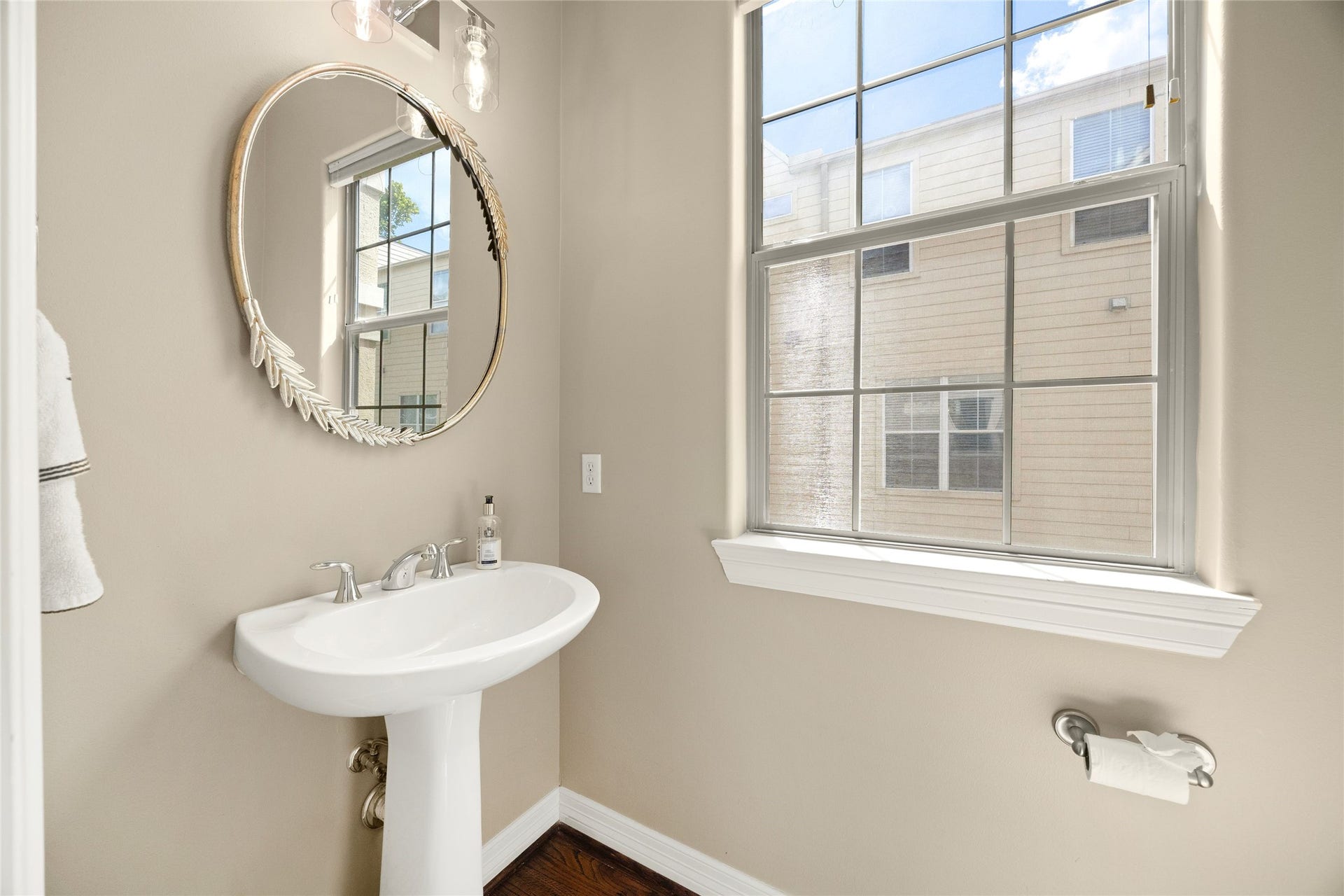 1514 Birdsall Street, #B, Houston, TX 77007 1514 Birdsall Street, #B, Houston, TX 77007
