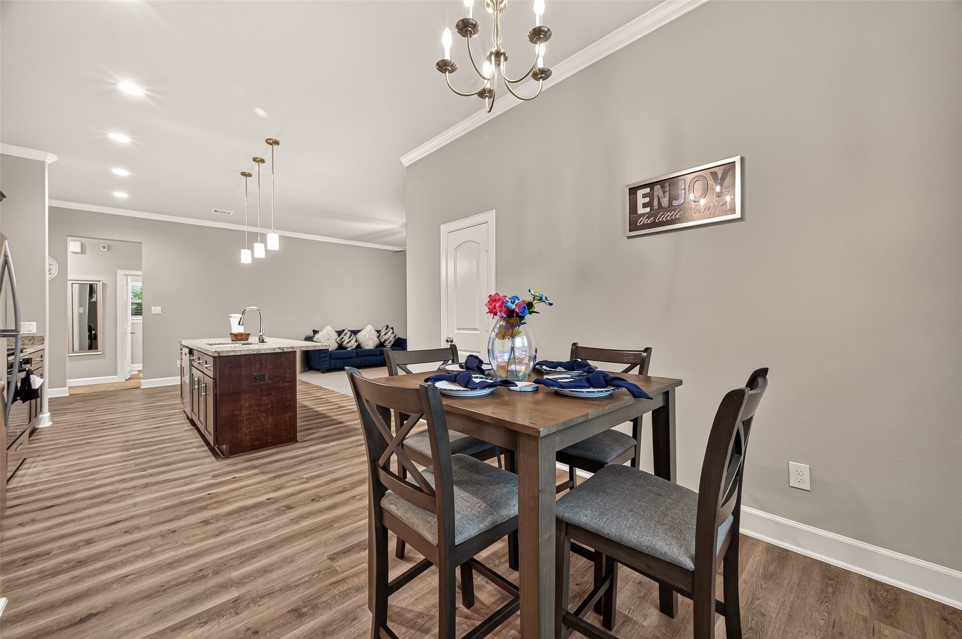 4509 Davenport Street, Houston, TX 77051 4509 Davenport Street, Houston, TX 77051