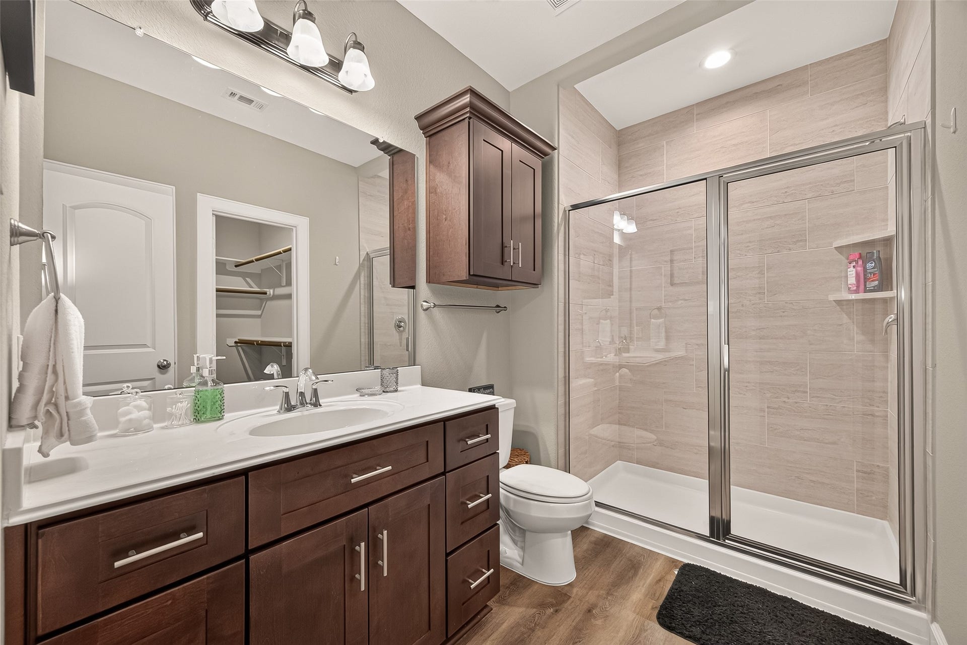 4509 Davenport Street, Houston, TX 77051 4509 Davenport Street, Houston, TX 77051