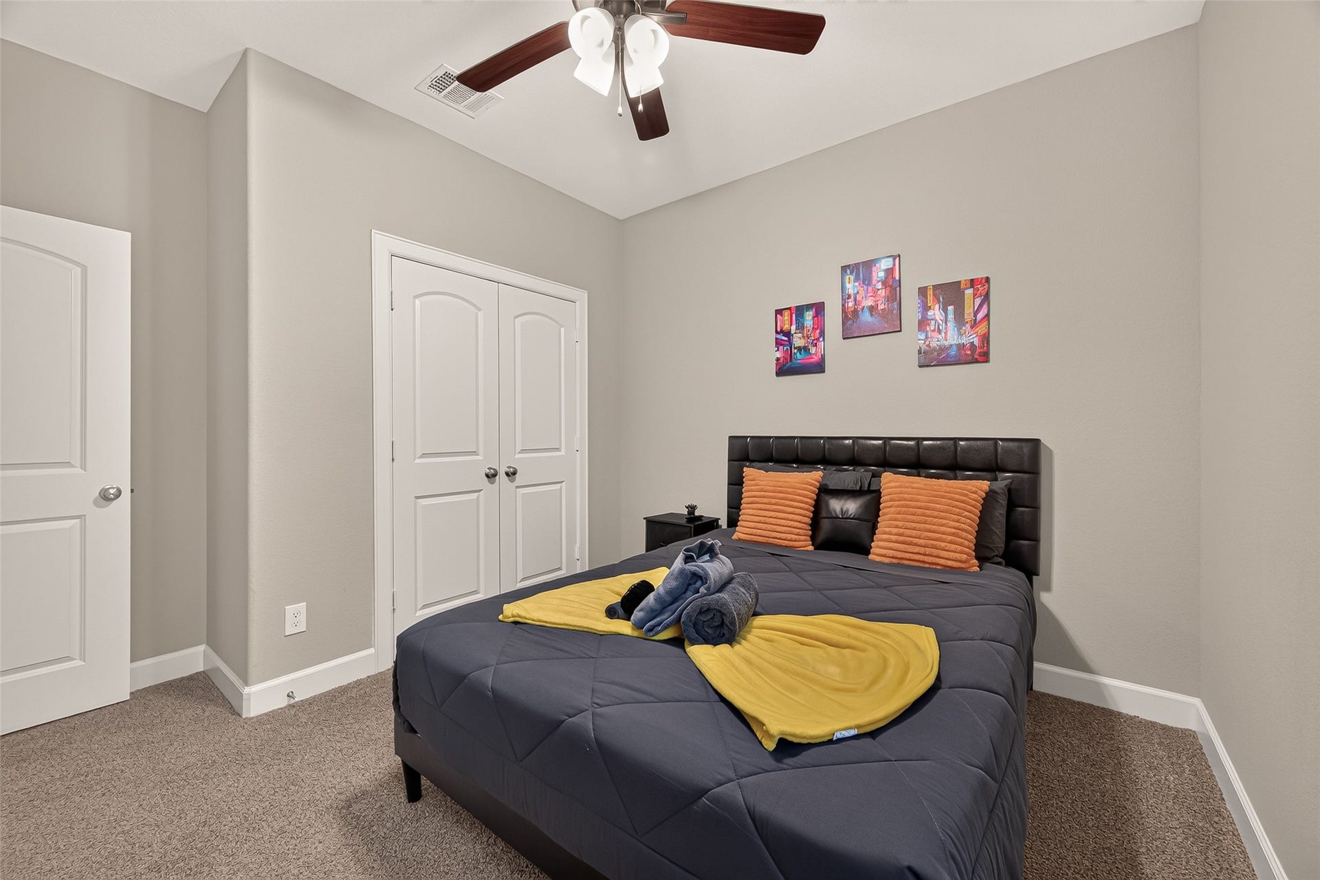 4509 Davenport Street, Houston, TX 77051 4509 Davenport Street, Houston, TX 77051