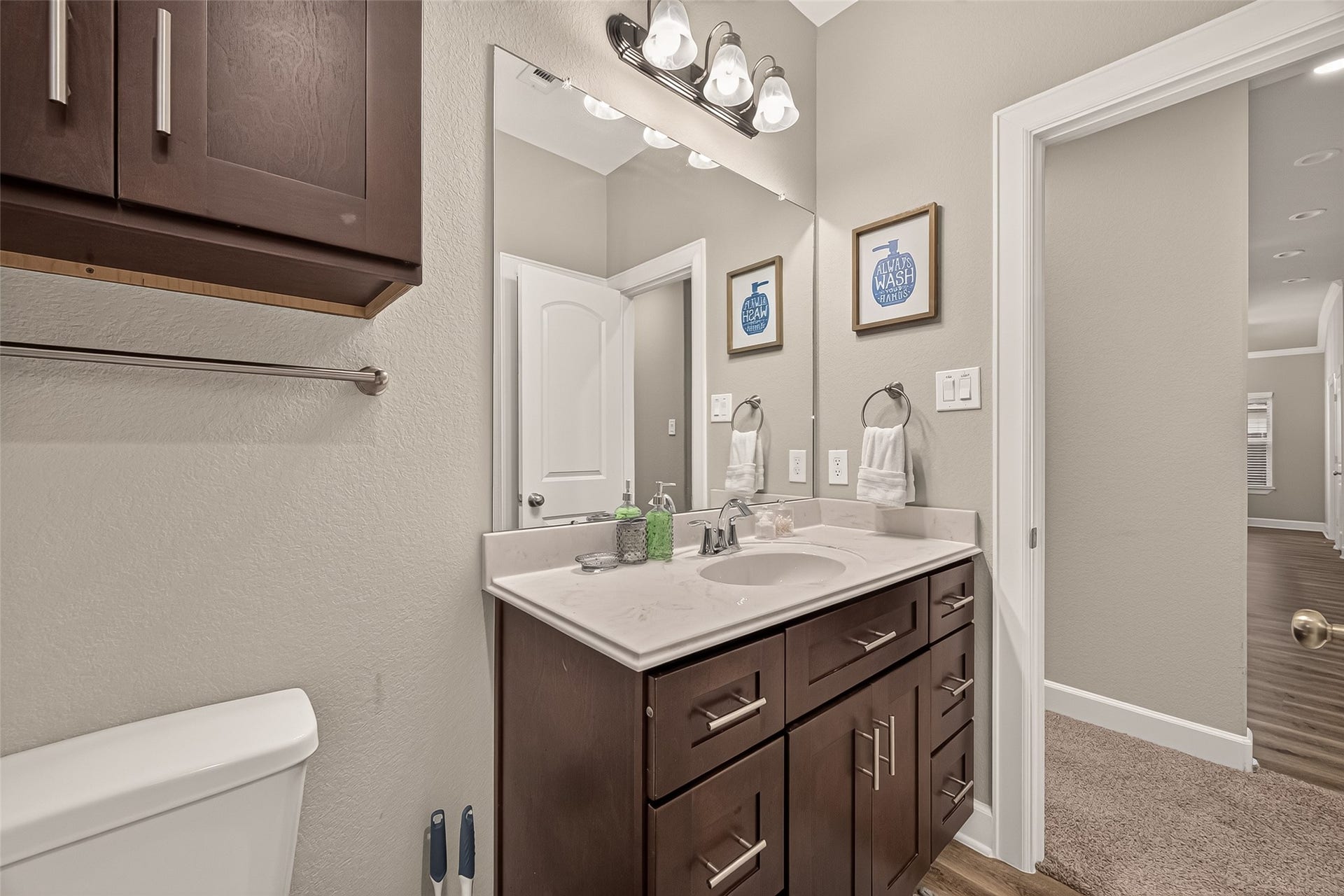 4509 Davenport Street, Houston, TX 77051 4509 Davenport Street, Houston, TX 77051
