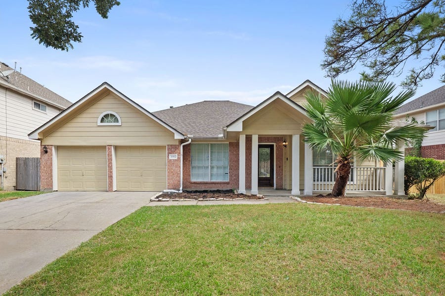 Property photo for 10902 Trail Ridge Drive, Houston, TX