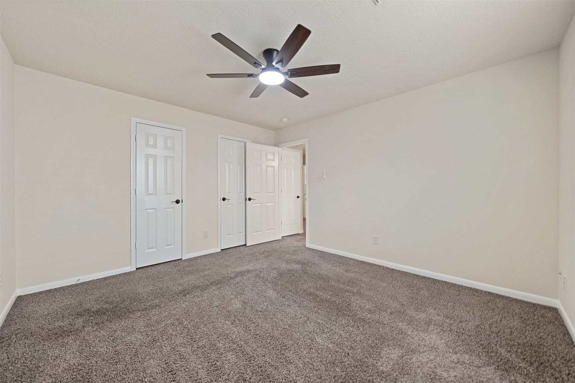 10902 Trail Ridge Drive, Houston, TX 77064 Also featuring dual closets