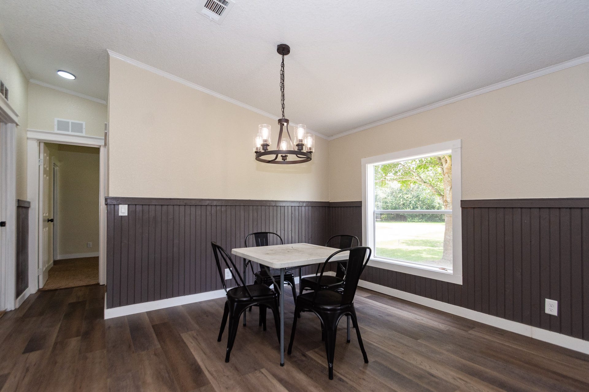 10023 S Country Drive, Alvin, TX 77511