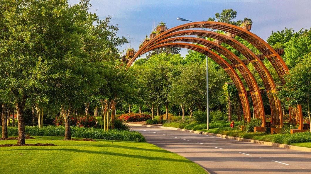 The community features lush parks and winding walking trails, perfect for enjoying the outdoors. The well-maintained green spaces provide plenty of room for picnics, sports, or simply enjoying a stroll surrounded by nature.