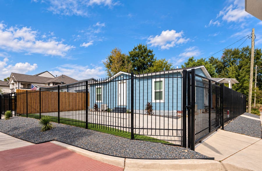 Property photo for 908 Jewett Street, Houston, TX