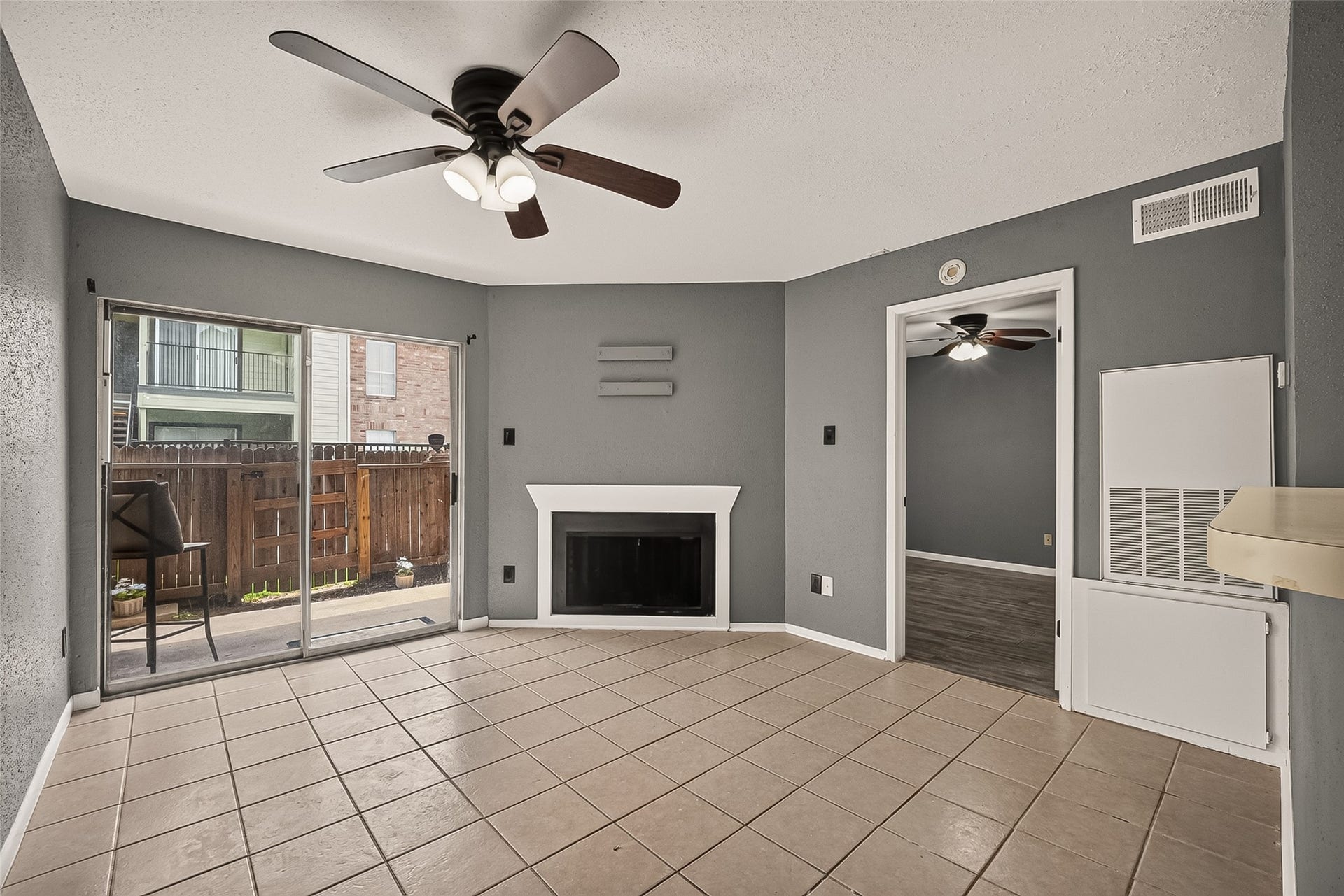 18800 Egret Bay Blvd Boulevard, #503, Webster, TX 77058 18800 Egret Bay Blvd Boulevard, #503, Webster, TX 77058
