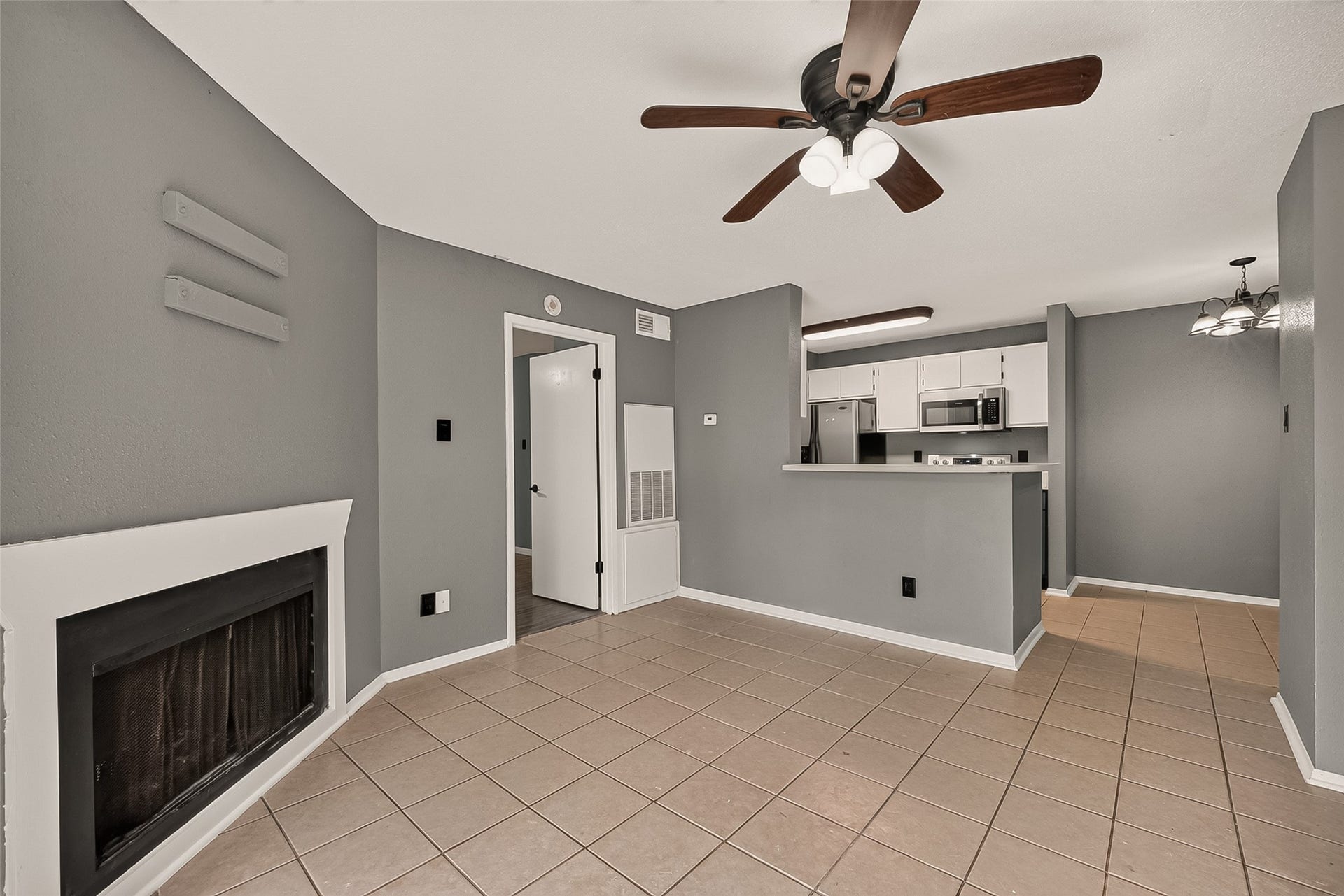 18800 Egret Bay Blvd Boulevard, #503, Webster, TX 77058 18800 Egret Bay Blvd Boulevard, #503, Webster, TX 77058