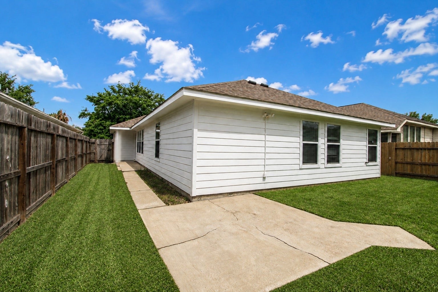 5727 Rose Rock Canyon Drive, Richmond, TX 77469 *Virtually Staged* Backyard
